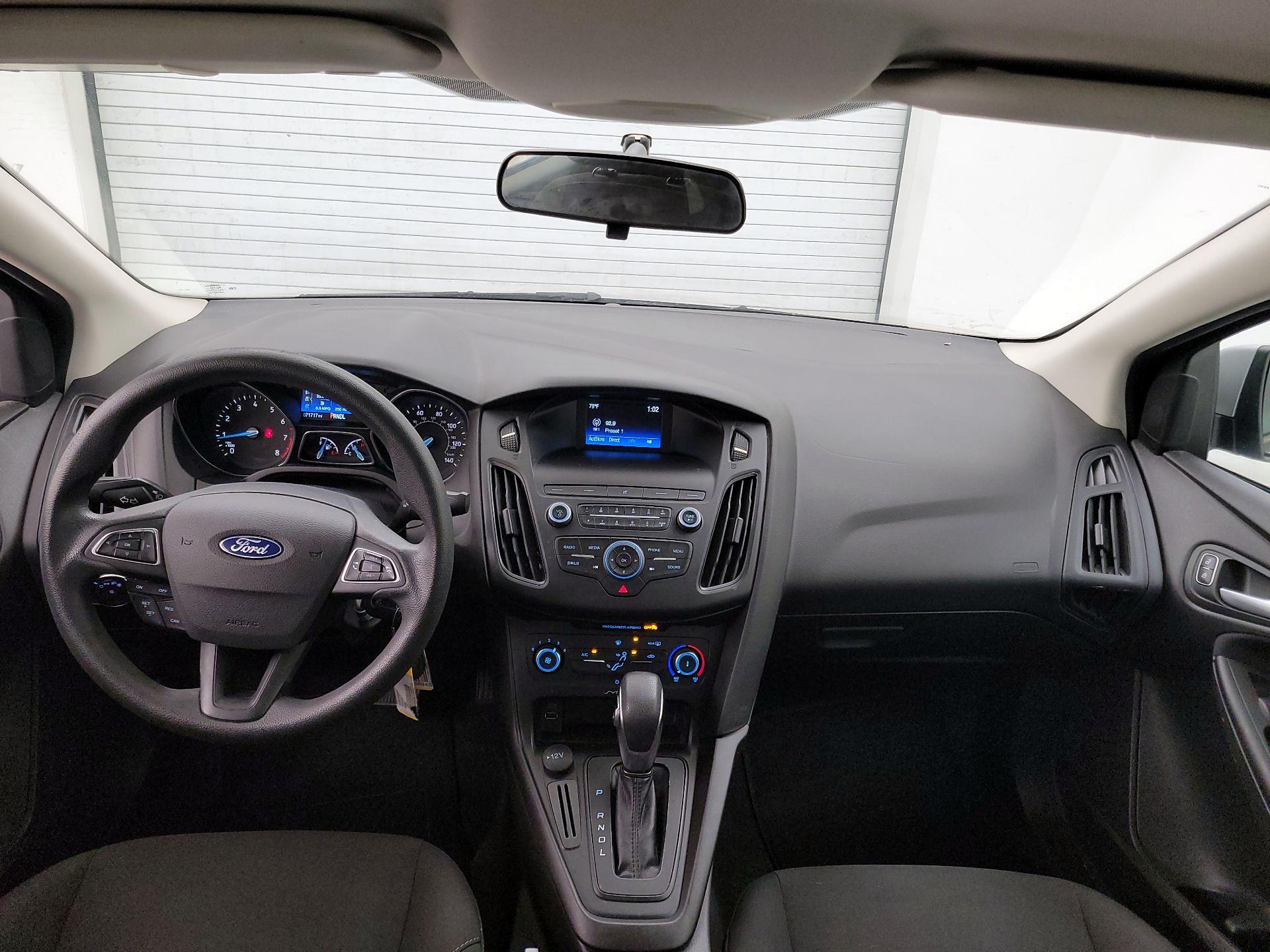Thumbnail: 2018 Ford Focus - 9