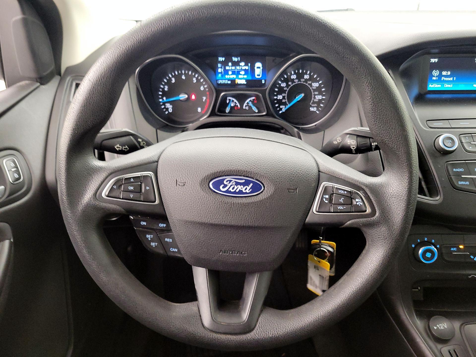 Thumbnail: 2018 Ford Focus - 10