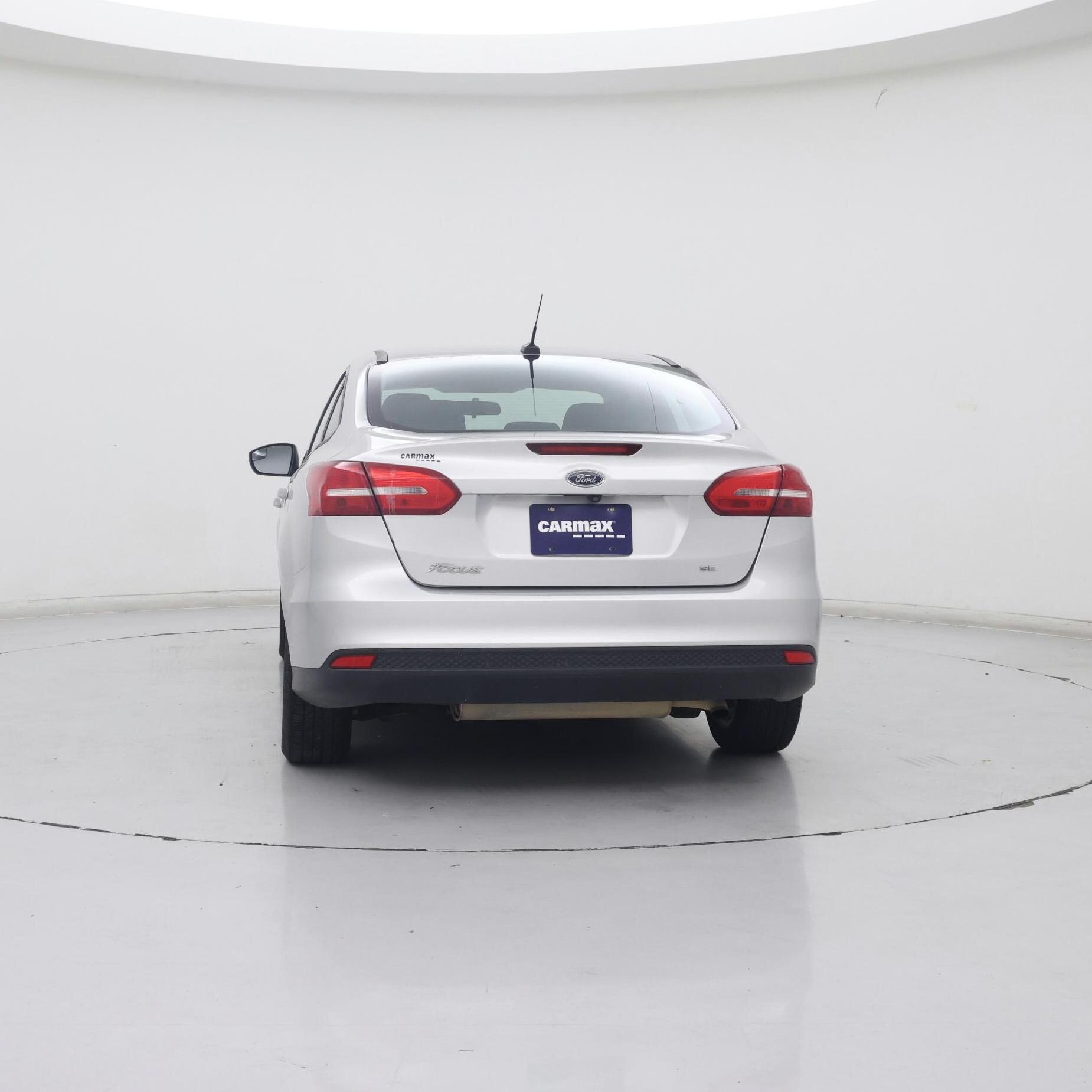 Thumbnail: 2018 Ford Focus - 6