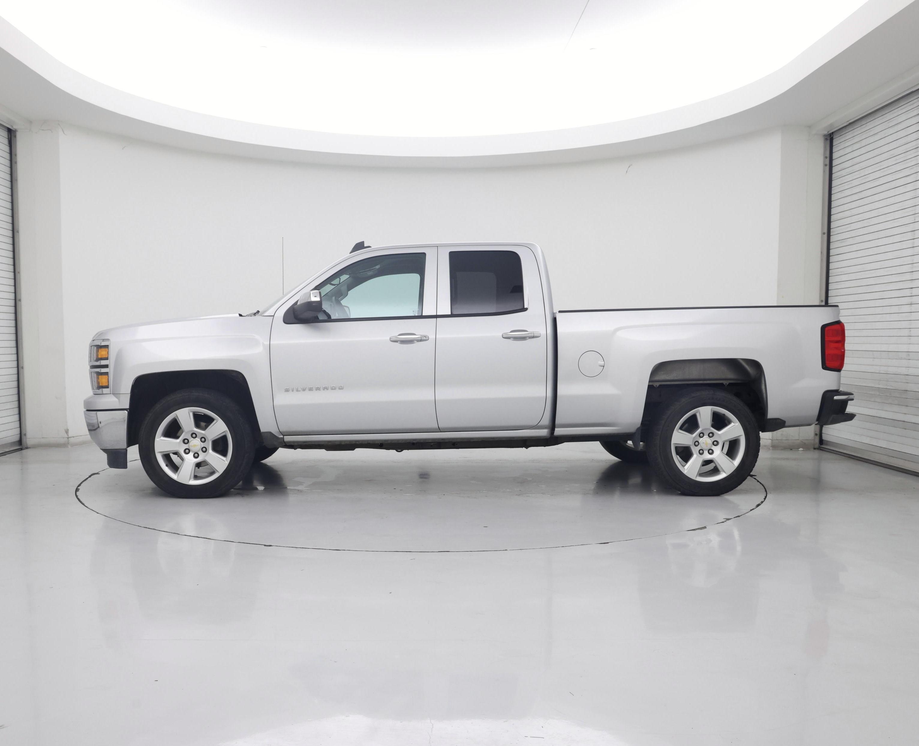Thumbnail: 2015 Chevrolet Silverado 1500 - 3