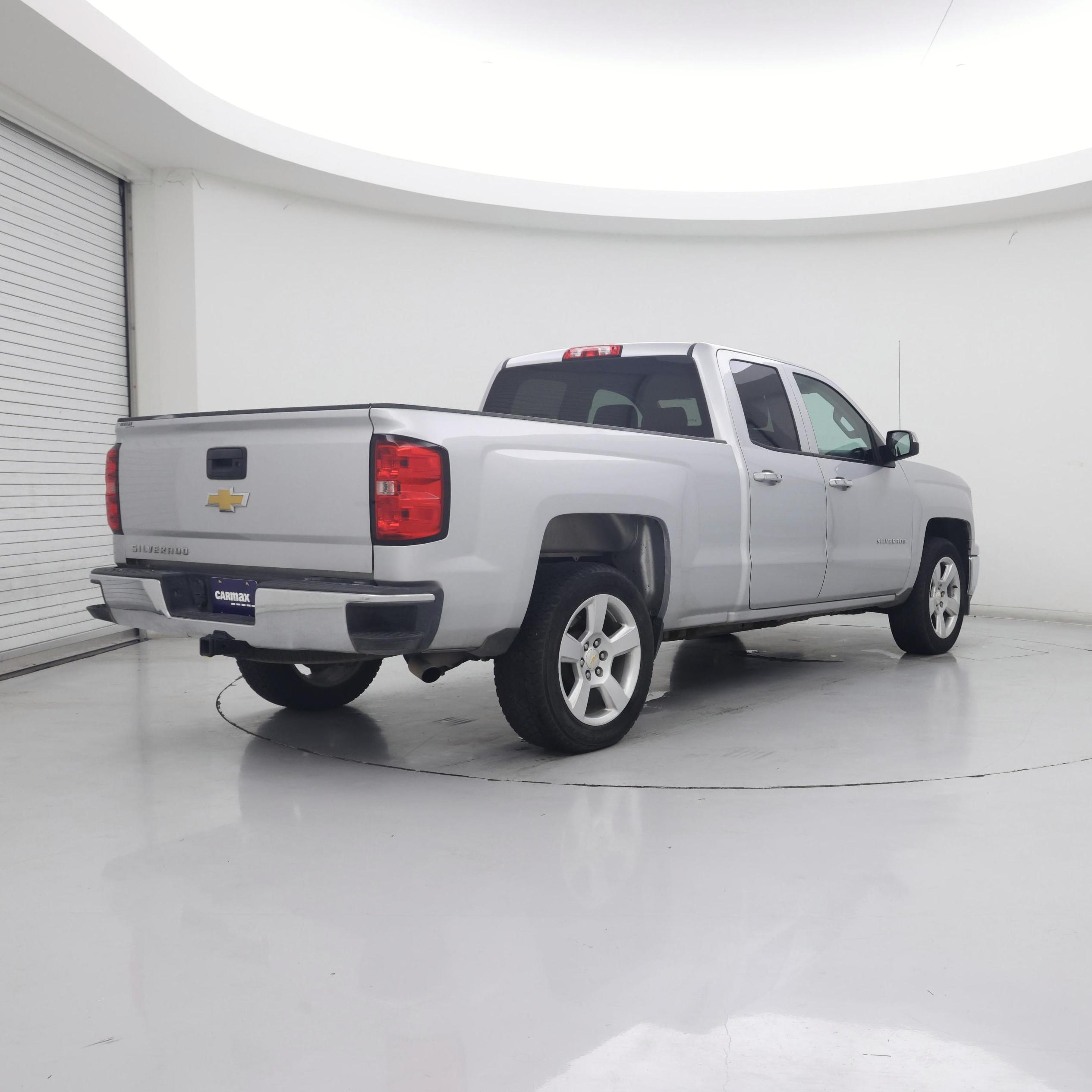 Thumbnail: 2015 Chevrolet Silverado 1500 - 8