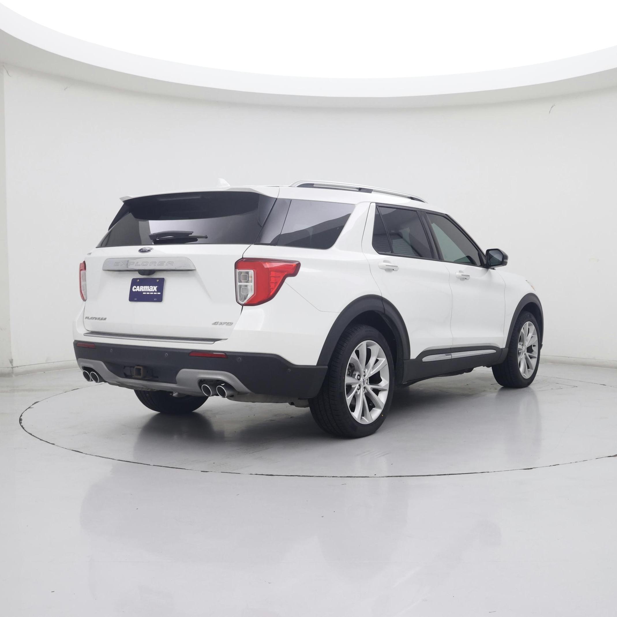 Thumbnail: 2021 Ford Explorer - 8