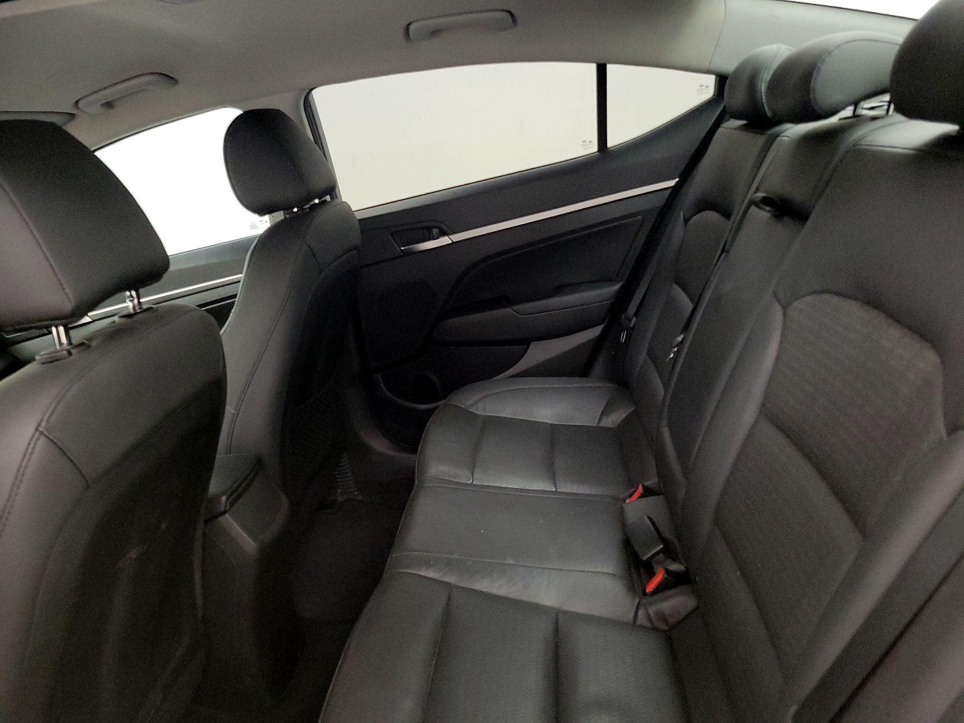 Thumbnail: 2020 Hyundai Elantra - 19
