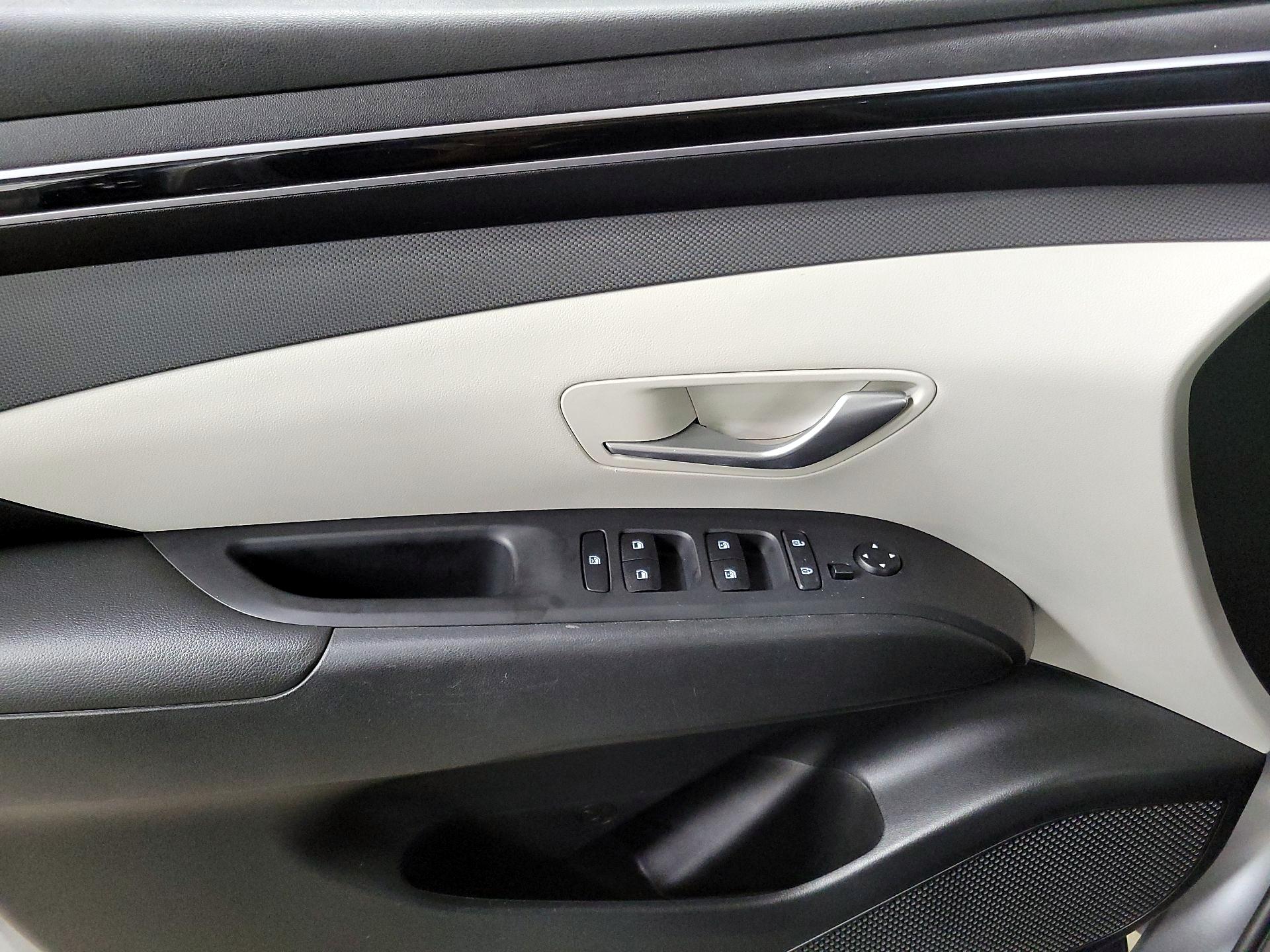 Thumbnail: 2022 Hyundai Tucson - 12