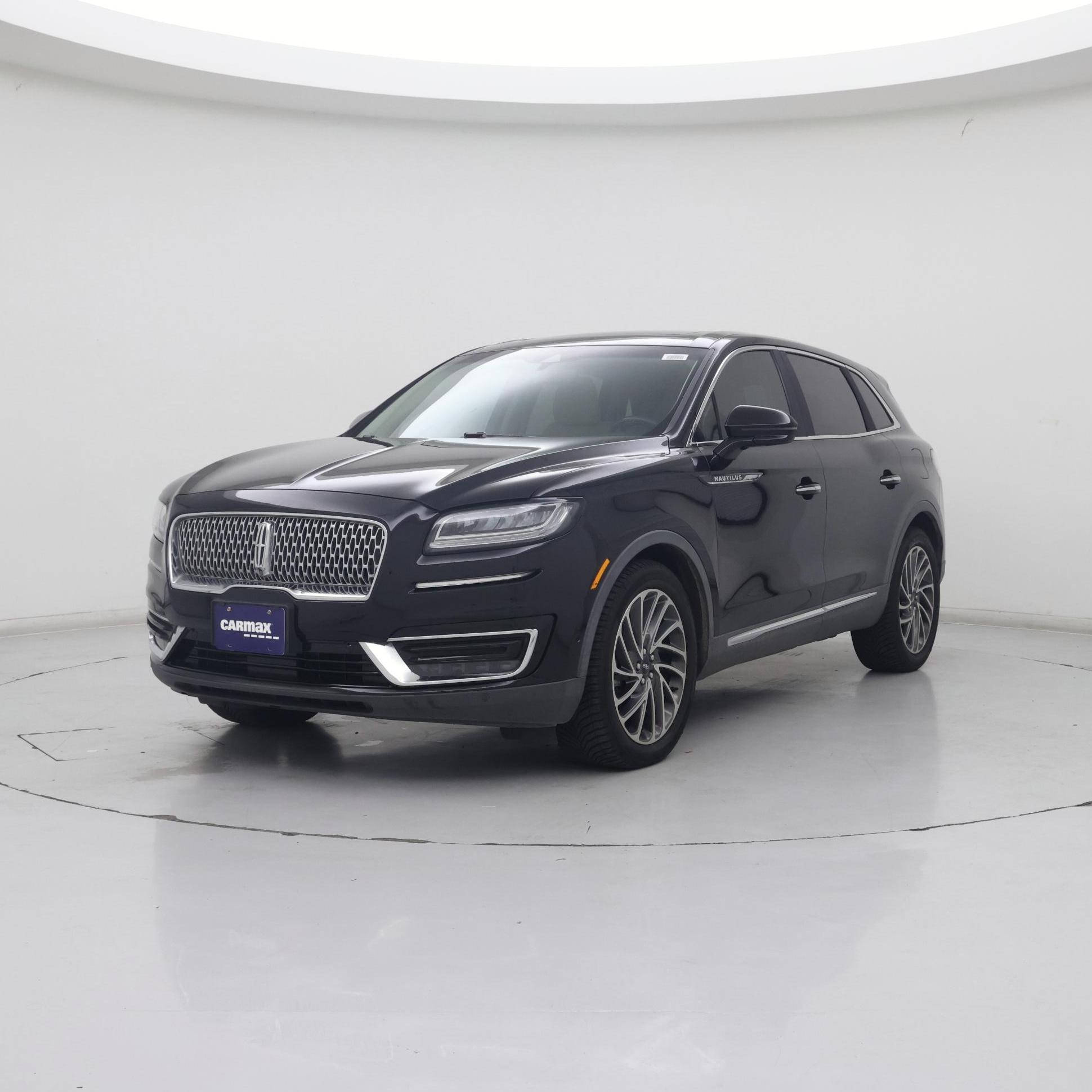 Thumbnail: 2019 Lincoln Nautilus - 4