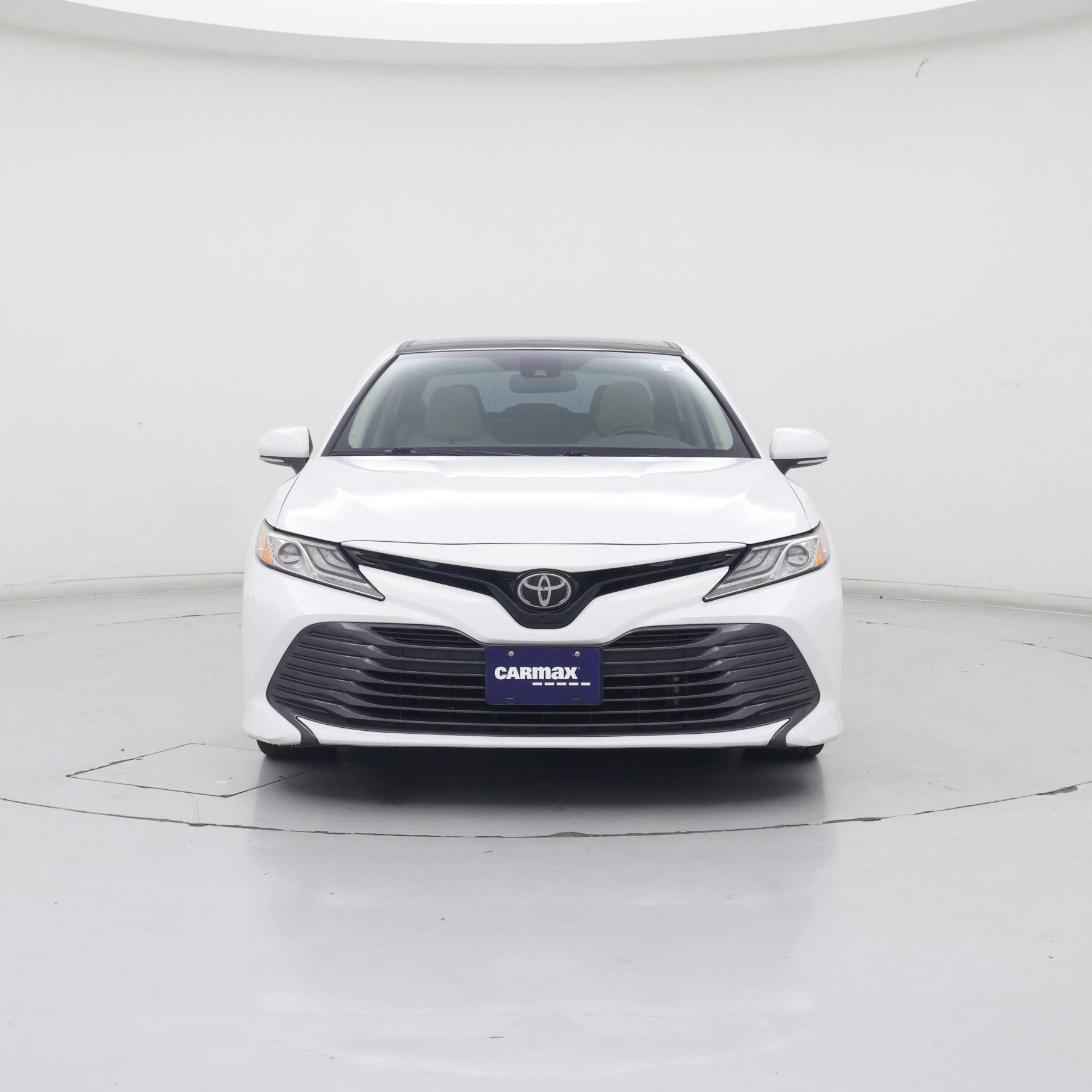 Thumbnail: 2019 Toyota Camry - 5