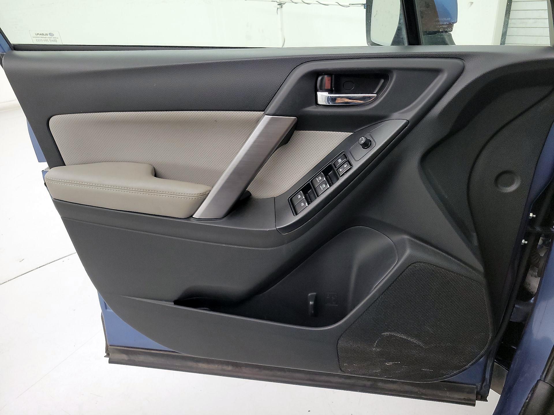 Thumbnail: 2018 Subaru Forester - 12
