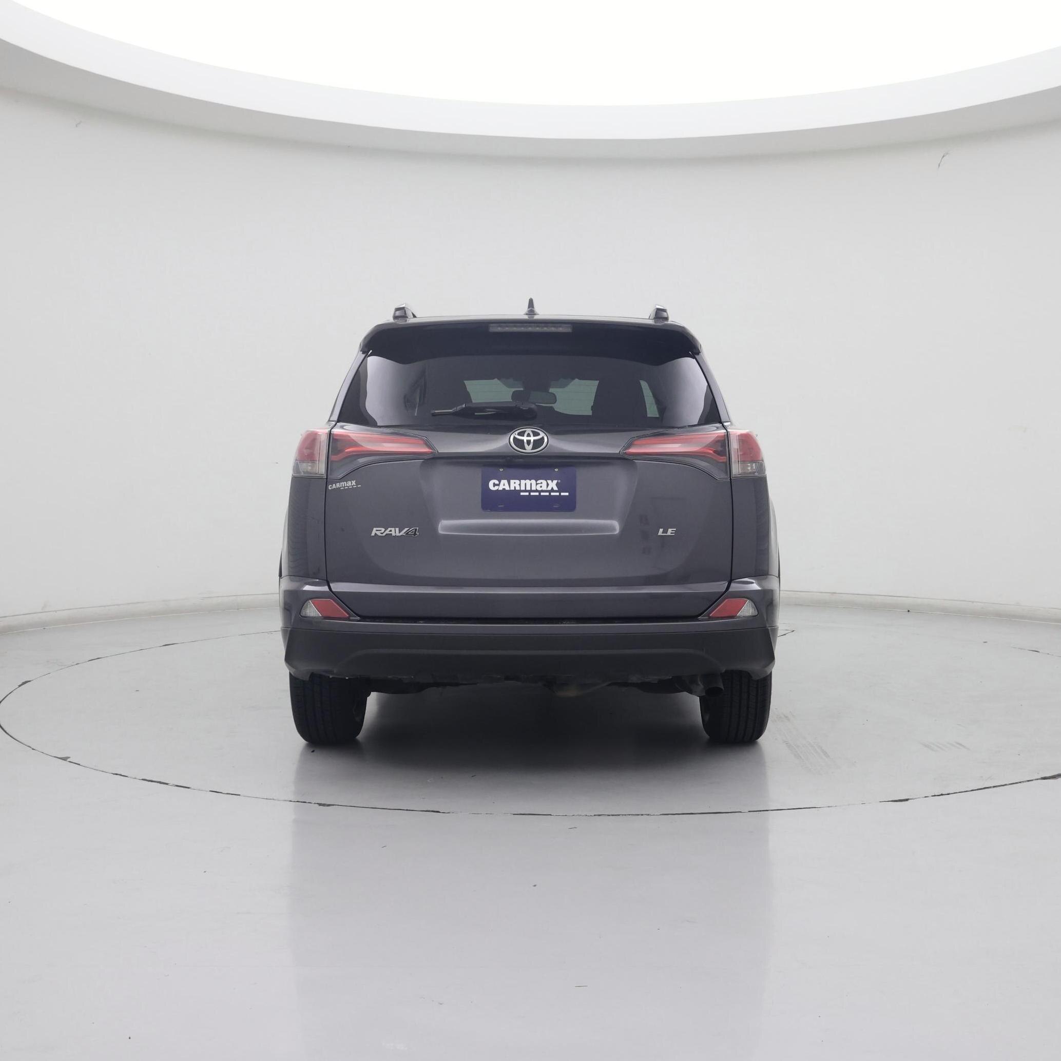 Thumbnail: 2017 Toyota RAV4 - 6