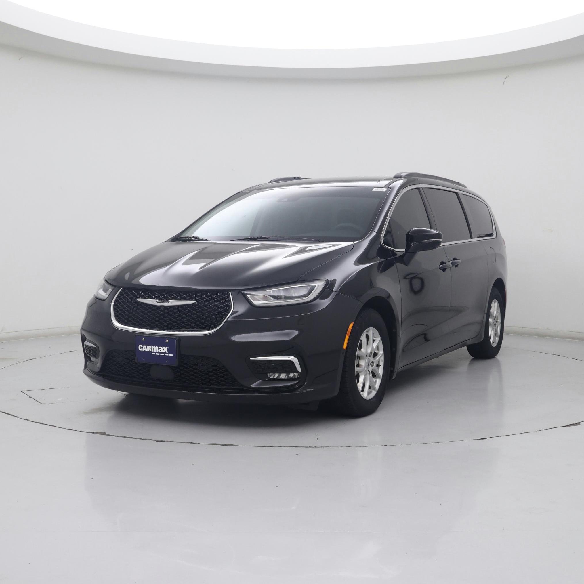 Thumbnail: 2022 Chrysler Pacifica - 4