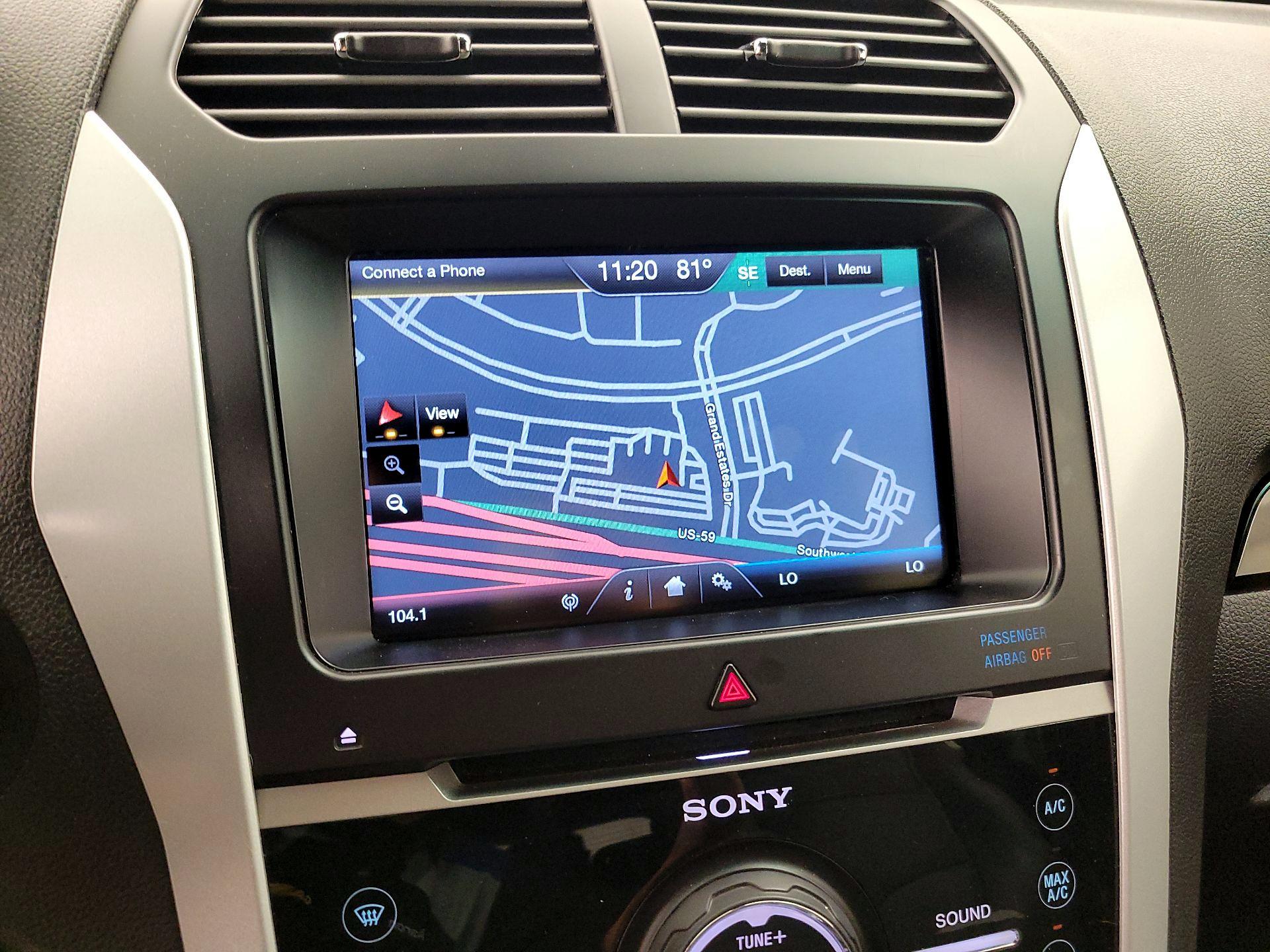 Thumbnail: 2014 Ford Explorer - 14