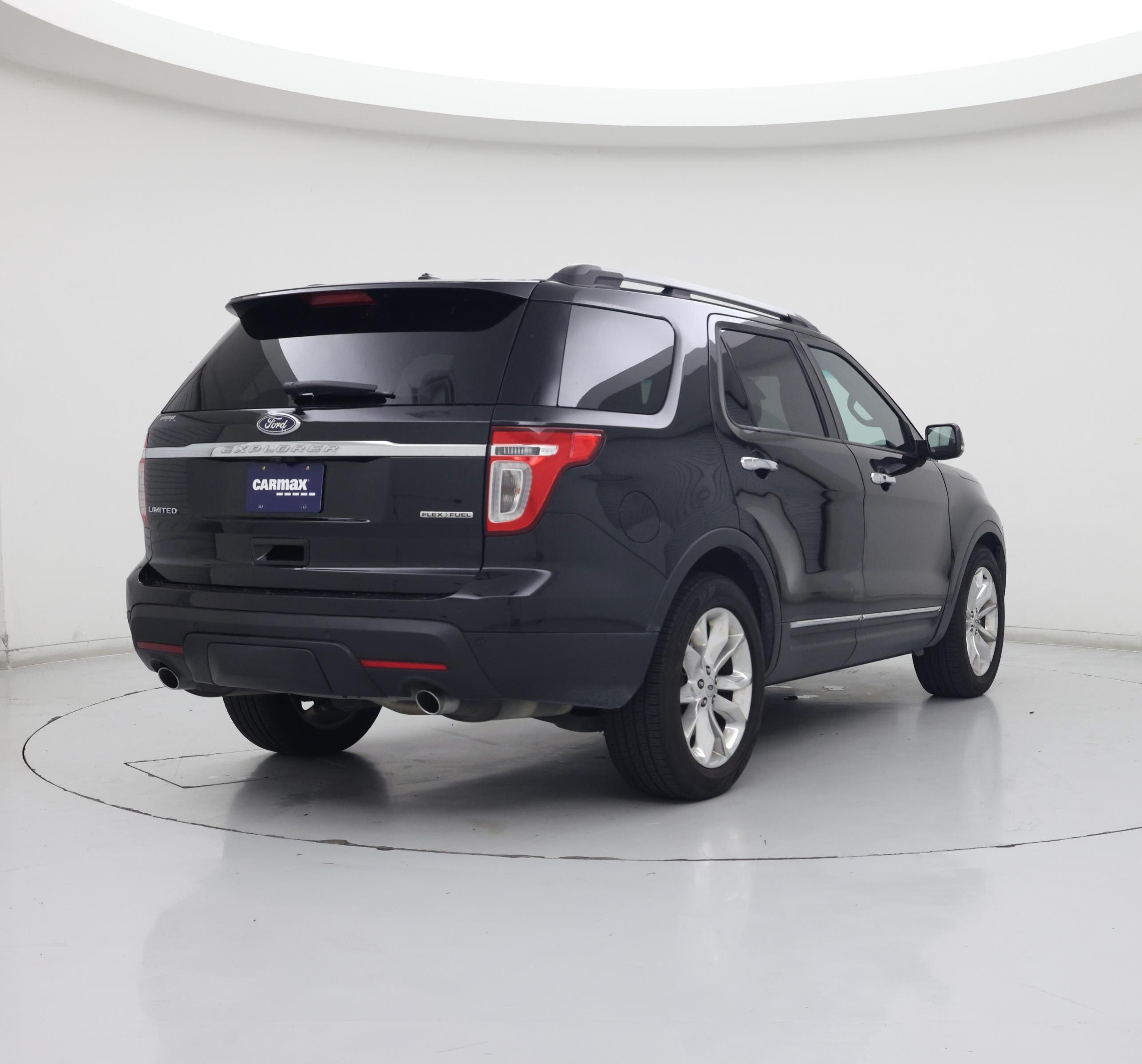 Thumbnail: 2014 Ford Explorer - 8