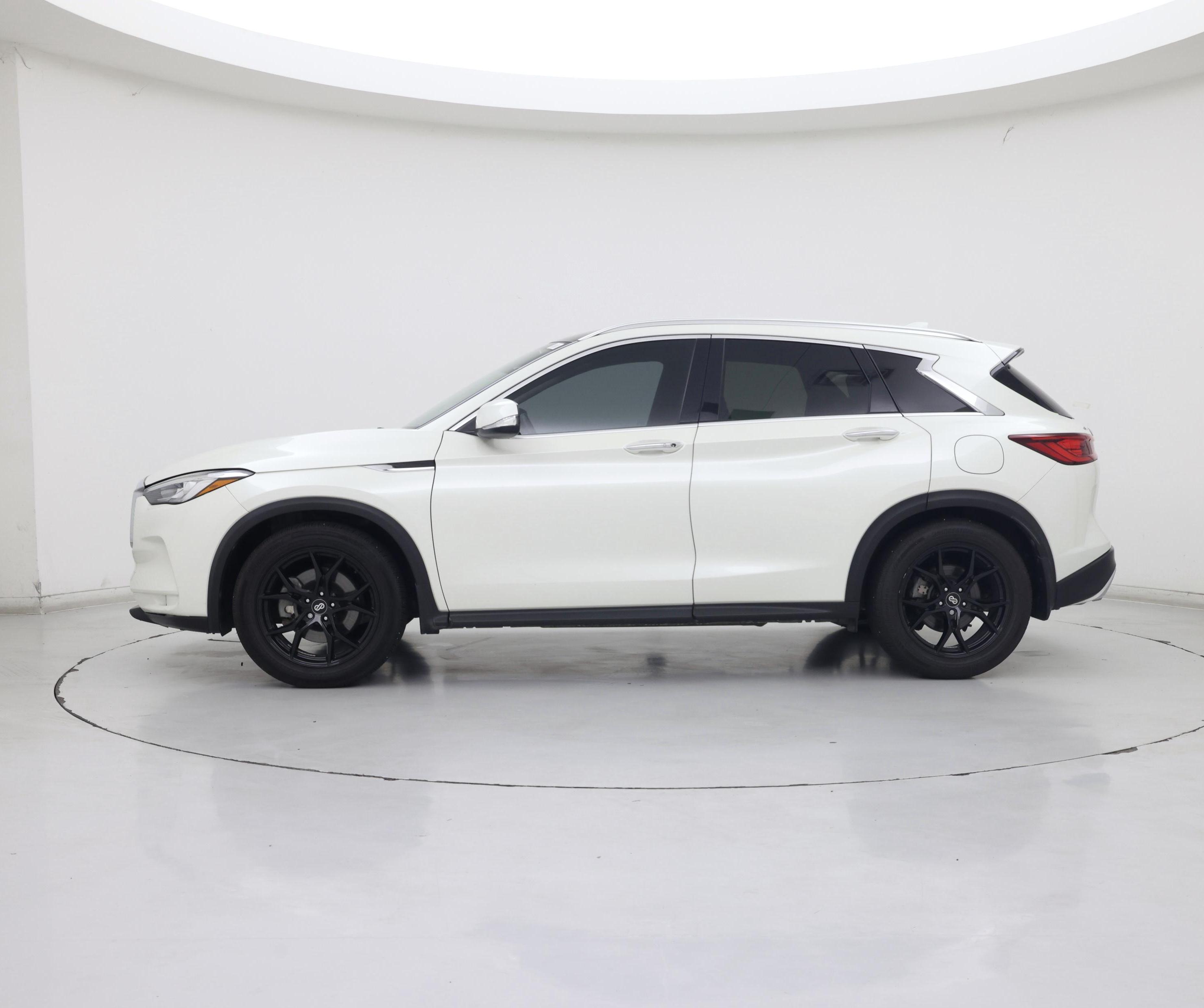 Thumbnail: 2021 INFINITI QX50 - 3