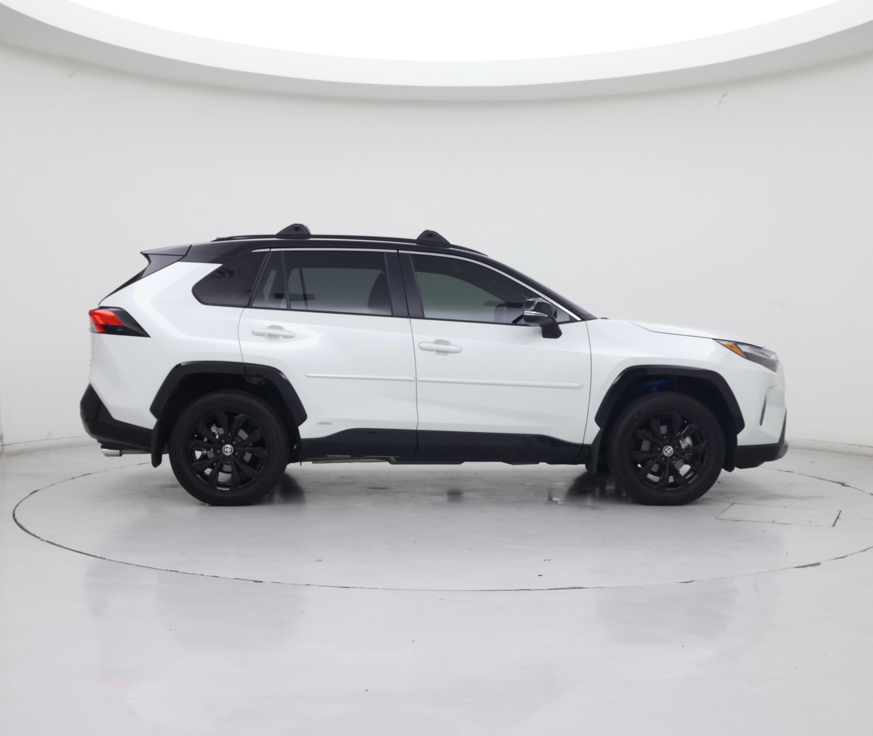 Thumbnail: 2025 Toyota RAV4 - 7