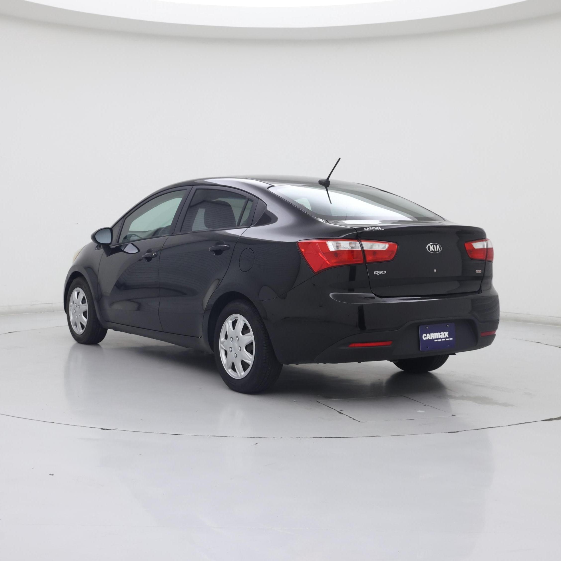 Thumbnail: 2015 Kia Rio - 2