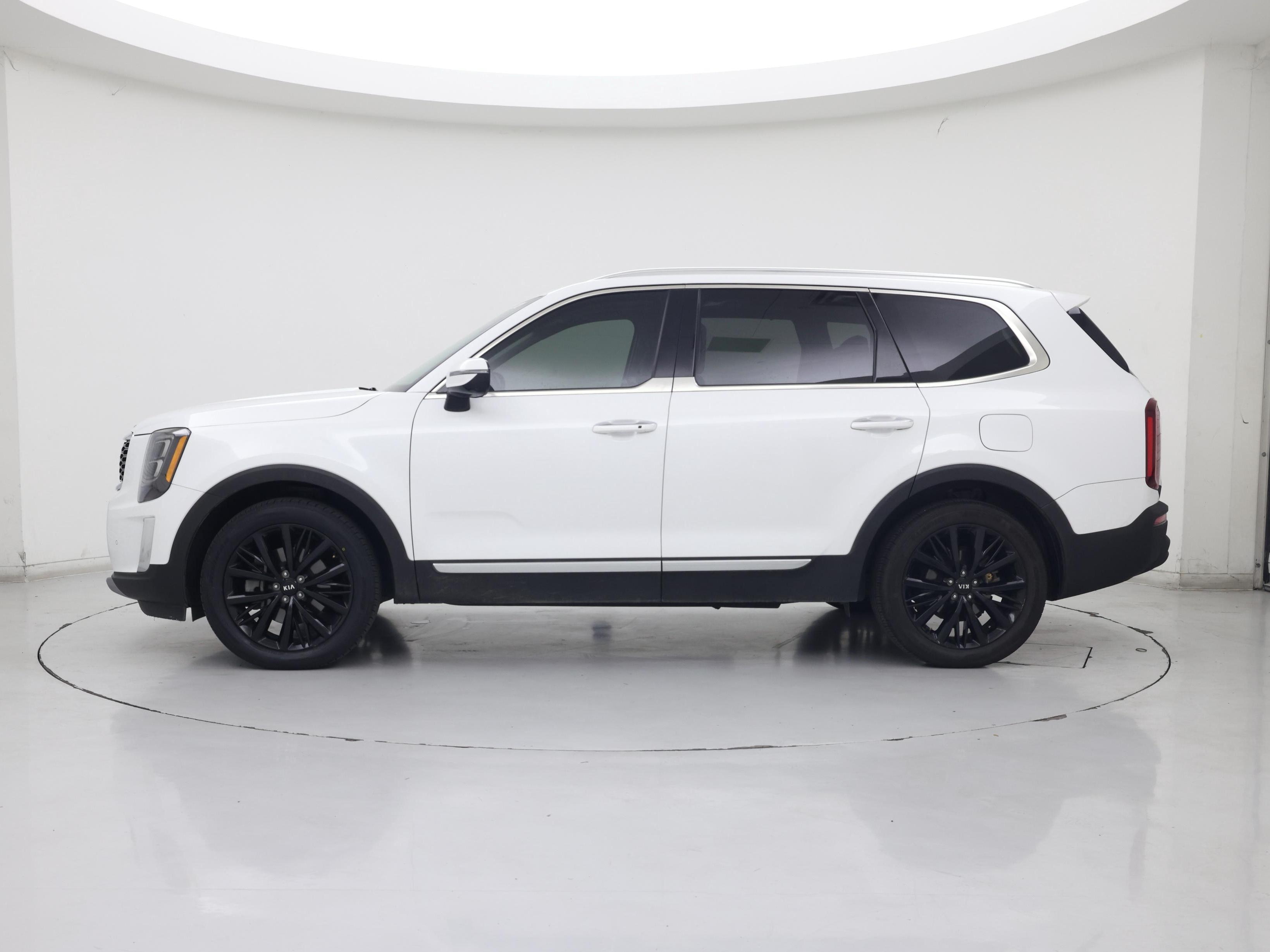 Thumbnail: 2020 Kia Telluride - 3