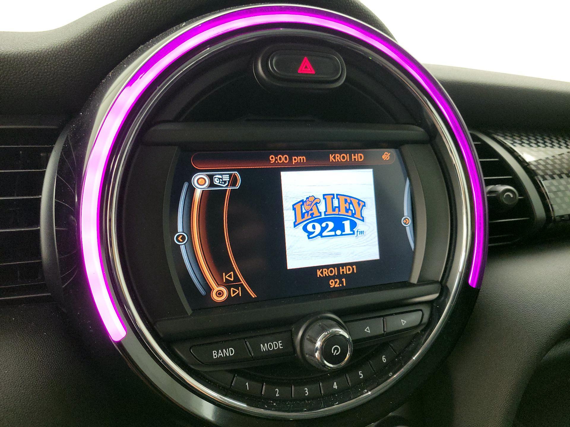 Thumbnail: 2015 MINI Cooper Hardtop - 14
