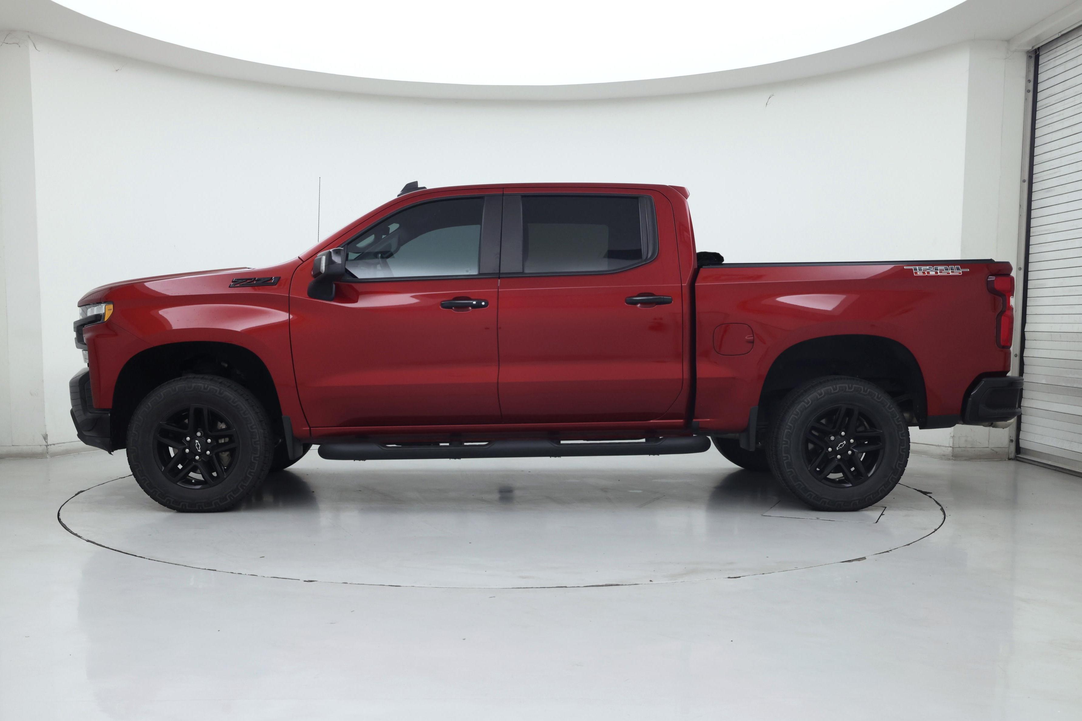 Thumbnail: 2021 Chevrolet Silverado 1500 - 3
