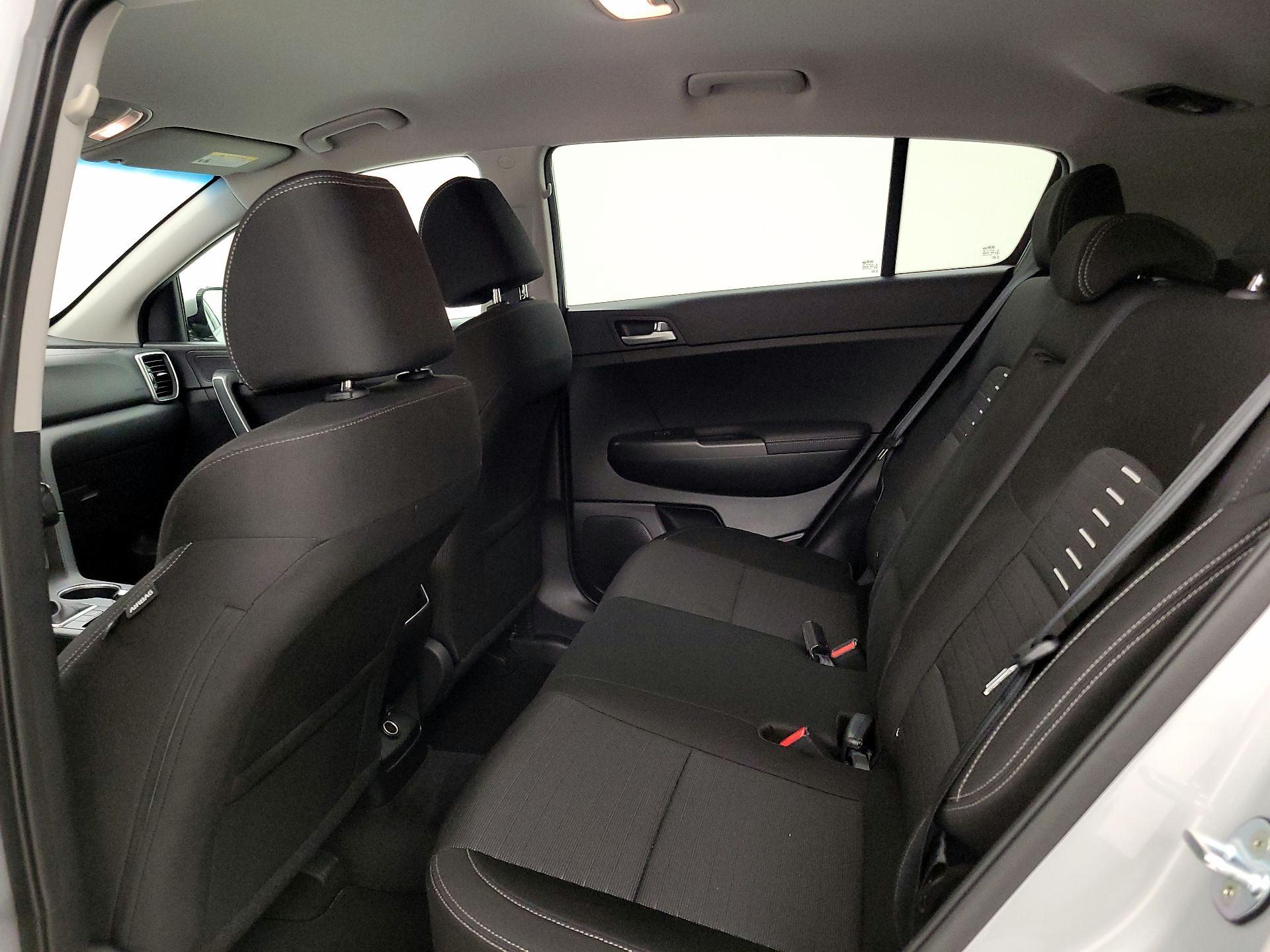 Thumbnail: 2020 Kia Sportage - 19