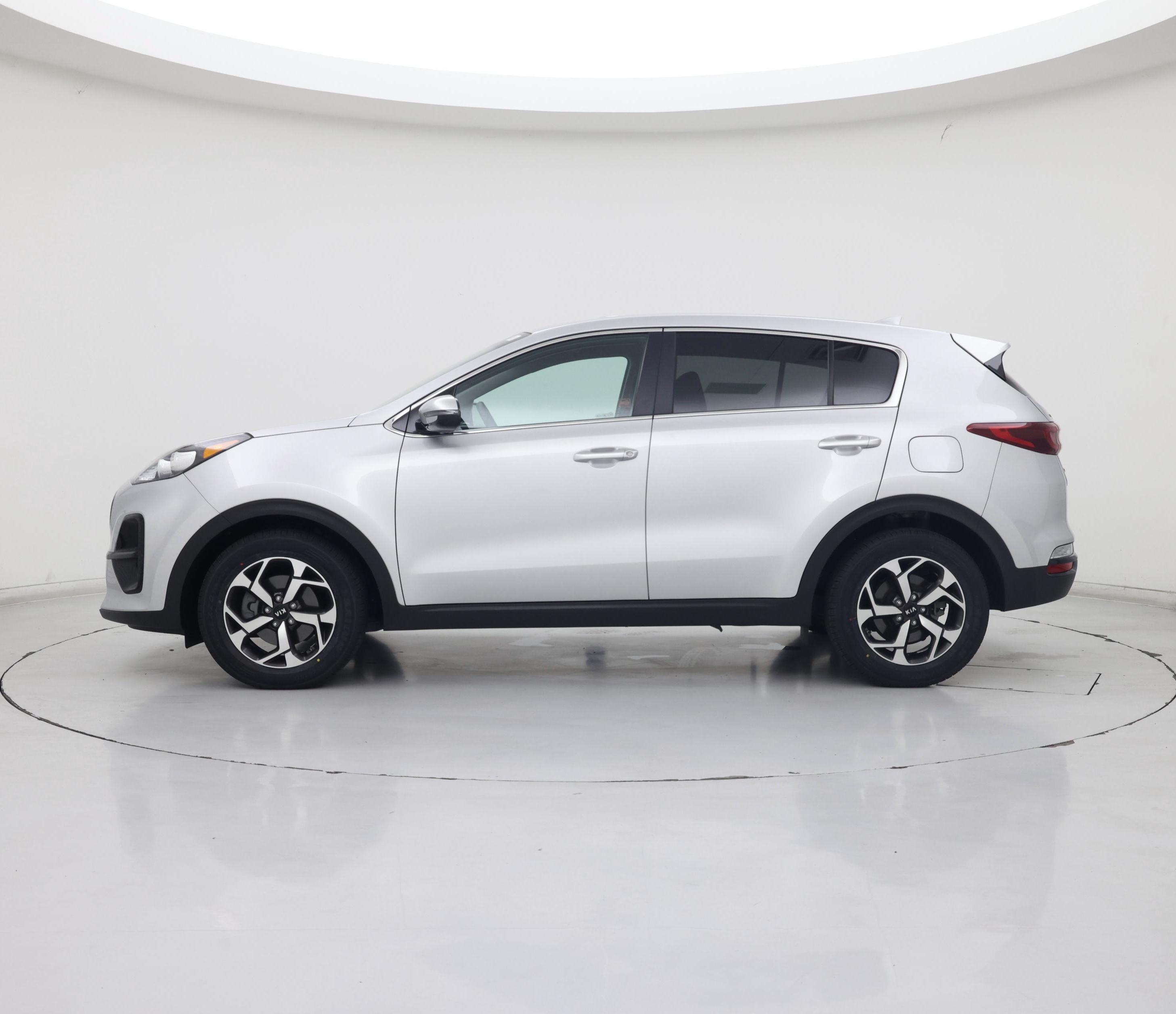 Thumbnail: 2020 Kia Sportage - 3