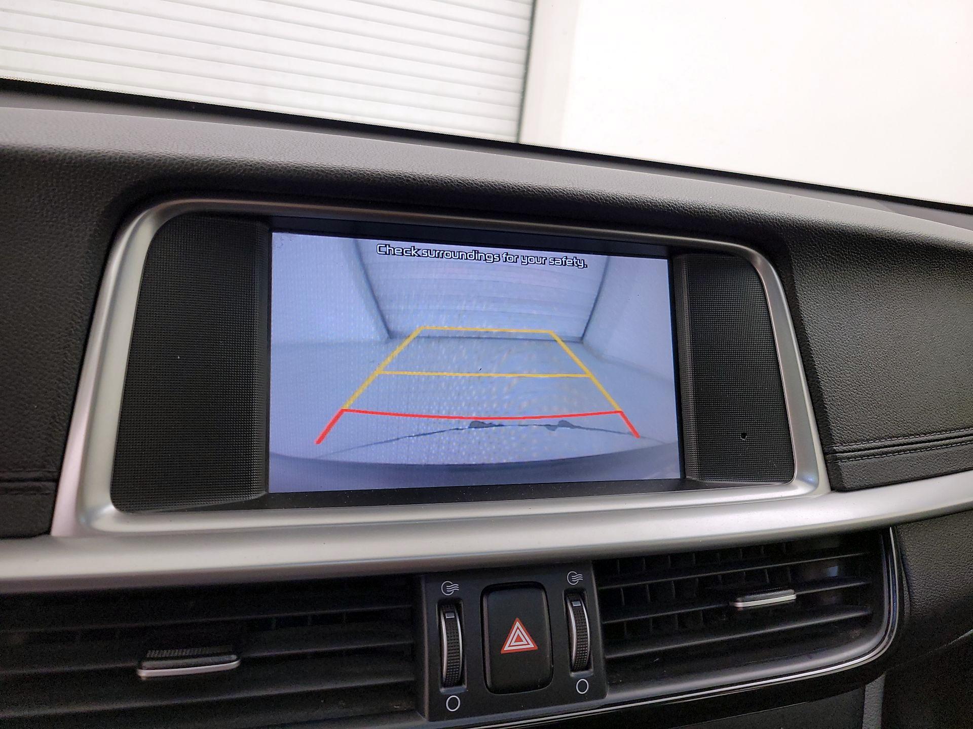 Thumbnail: 2019 Kia Optima - 14