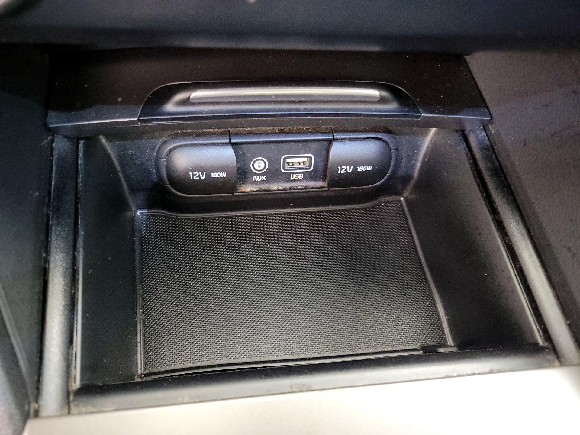 Thumbnail: 2019 Kia Optima - 18