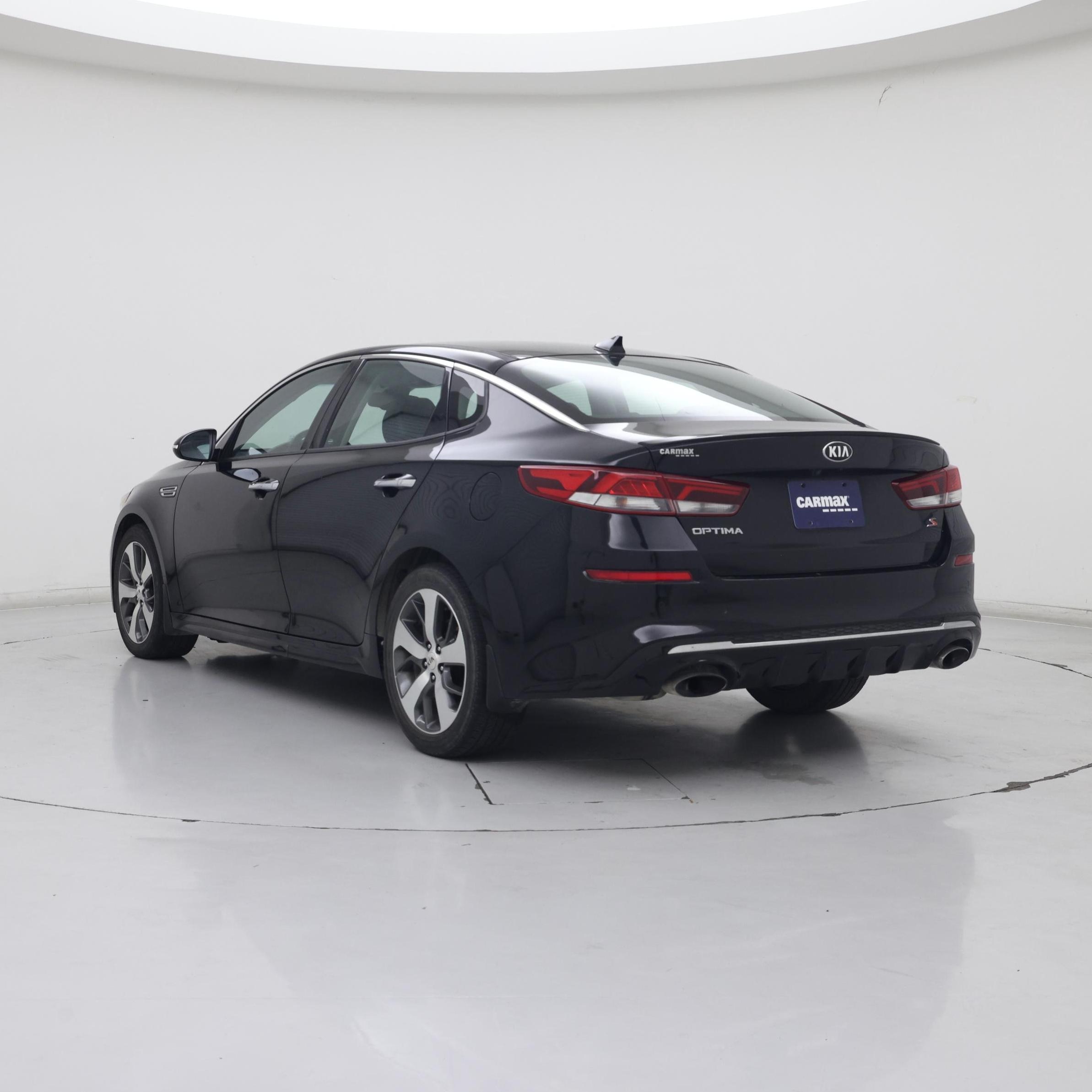 Thumbnail: 2019 Kia Optima - 2
