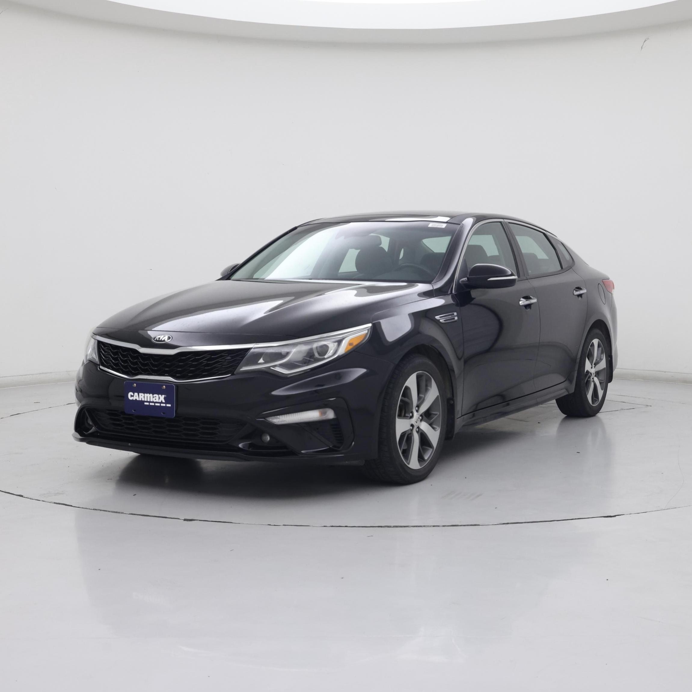 Thumbnail: 2019 Kia Optima - 4