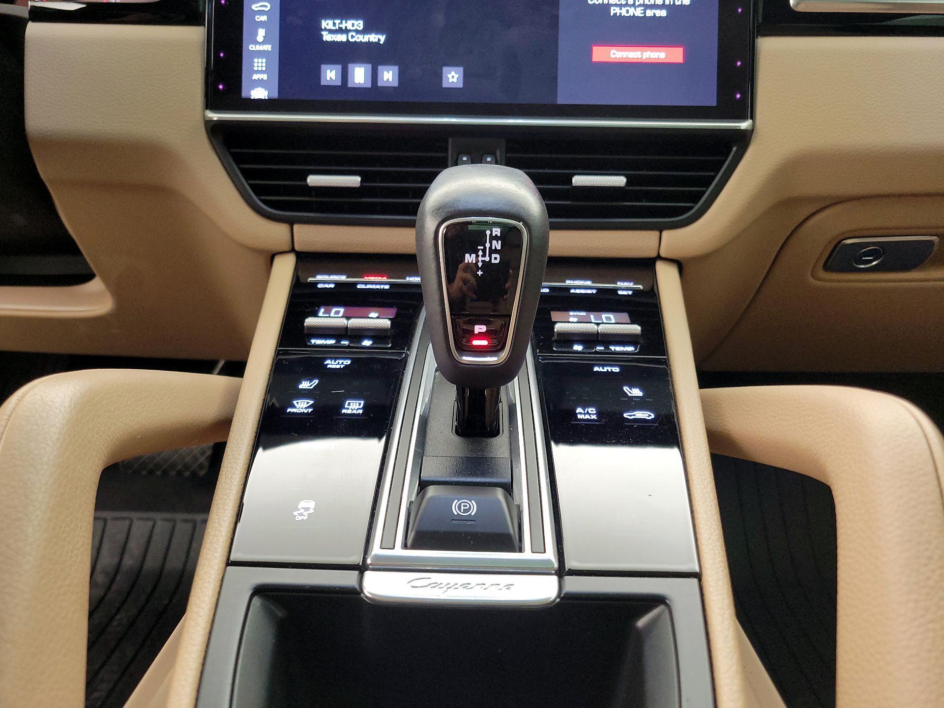 Thumbnail: 2021 Porsche Cayenne - 18