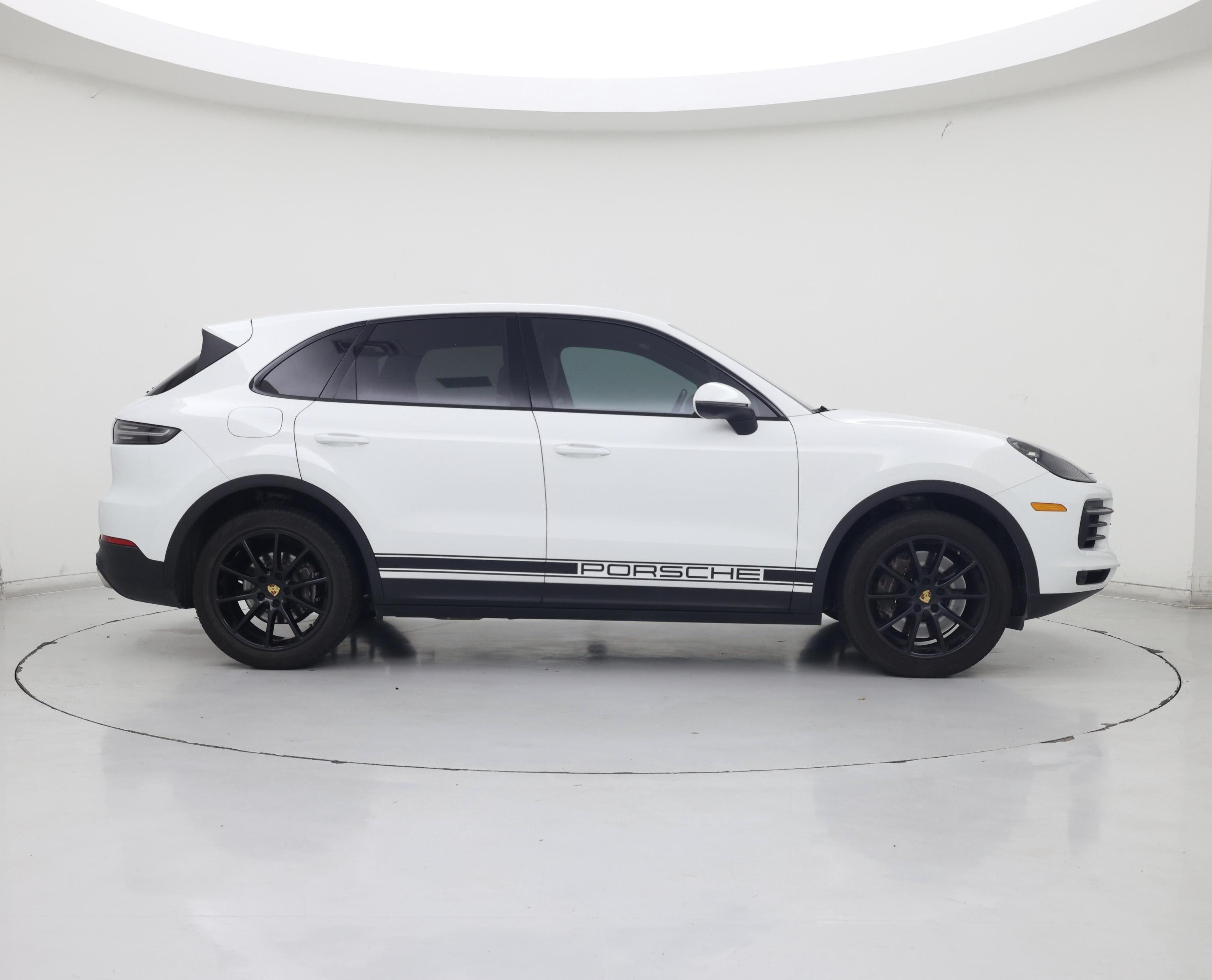 Thumbnail: 2021 Porsche Cayenne - 7