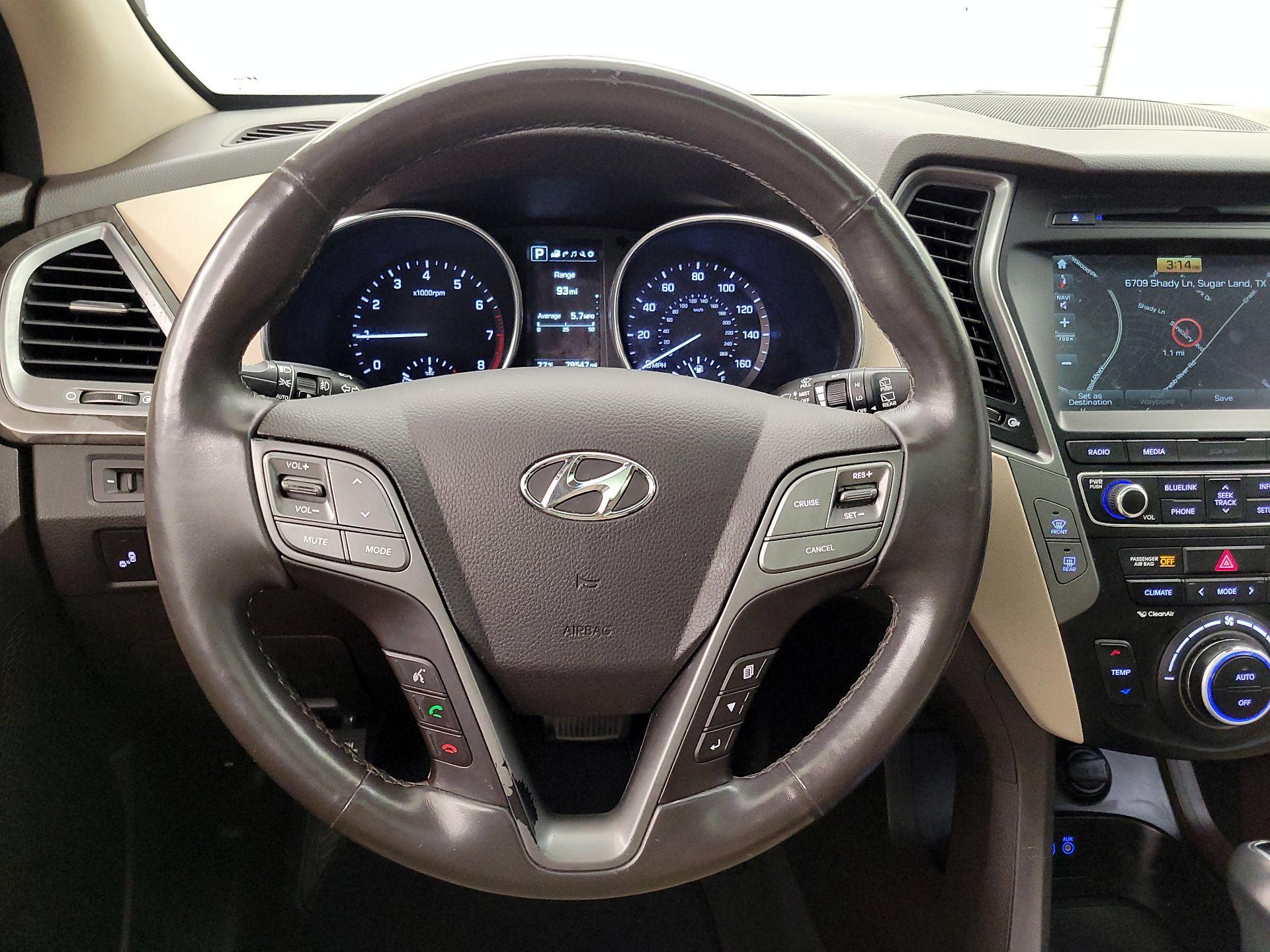 Thumbnail: 2017 Hyundai Santa Fe - 10