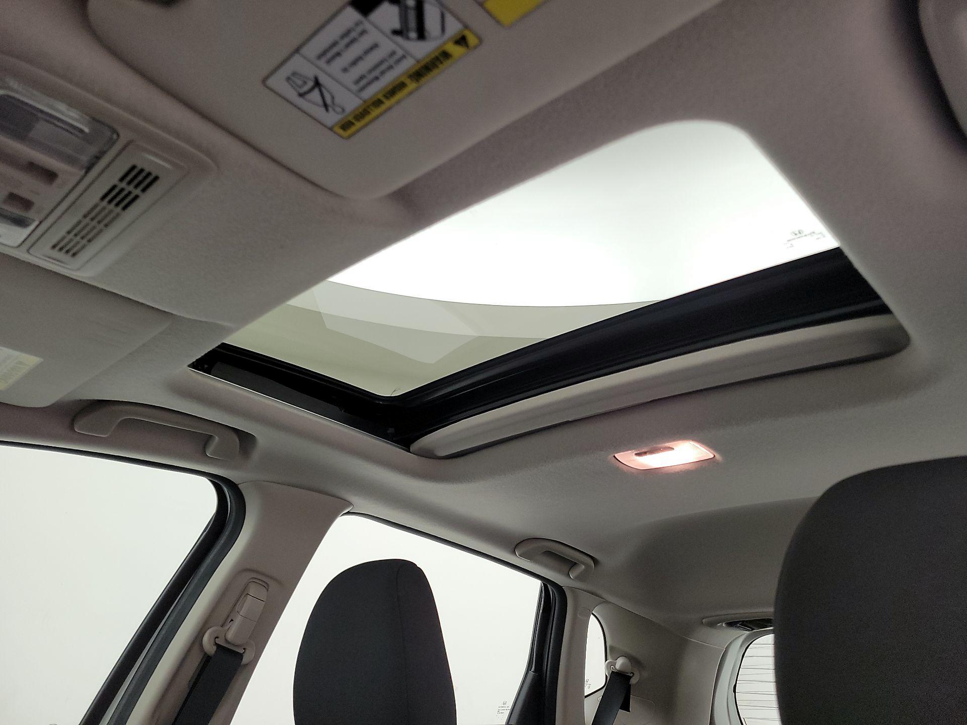 Thumbnail: 2019 Honda Fit - 19