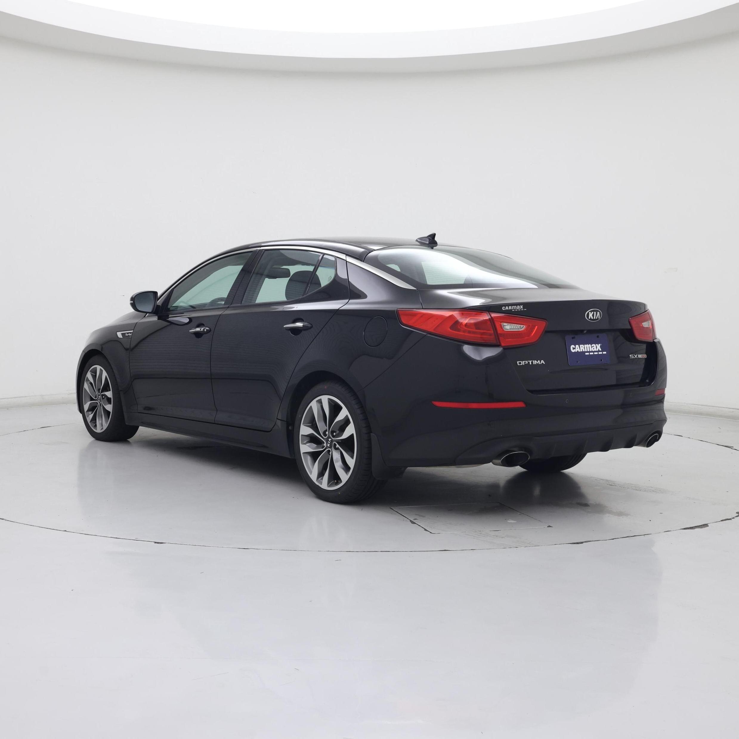 Thumbnail: 2015 Kia Optima - 2