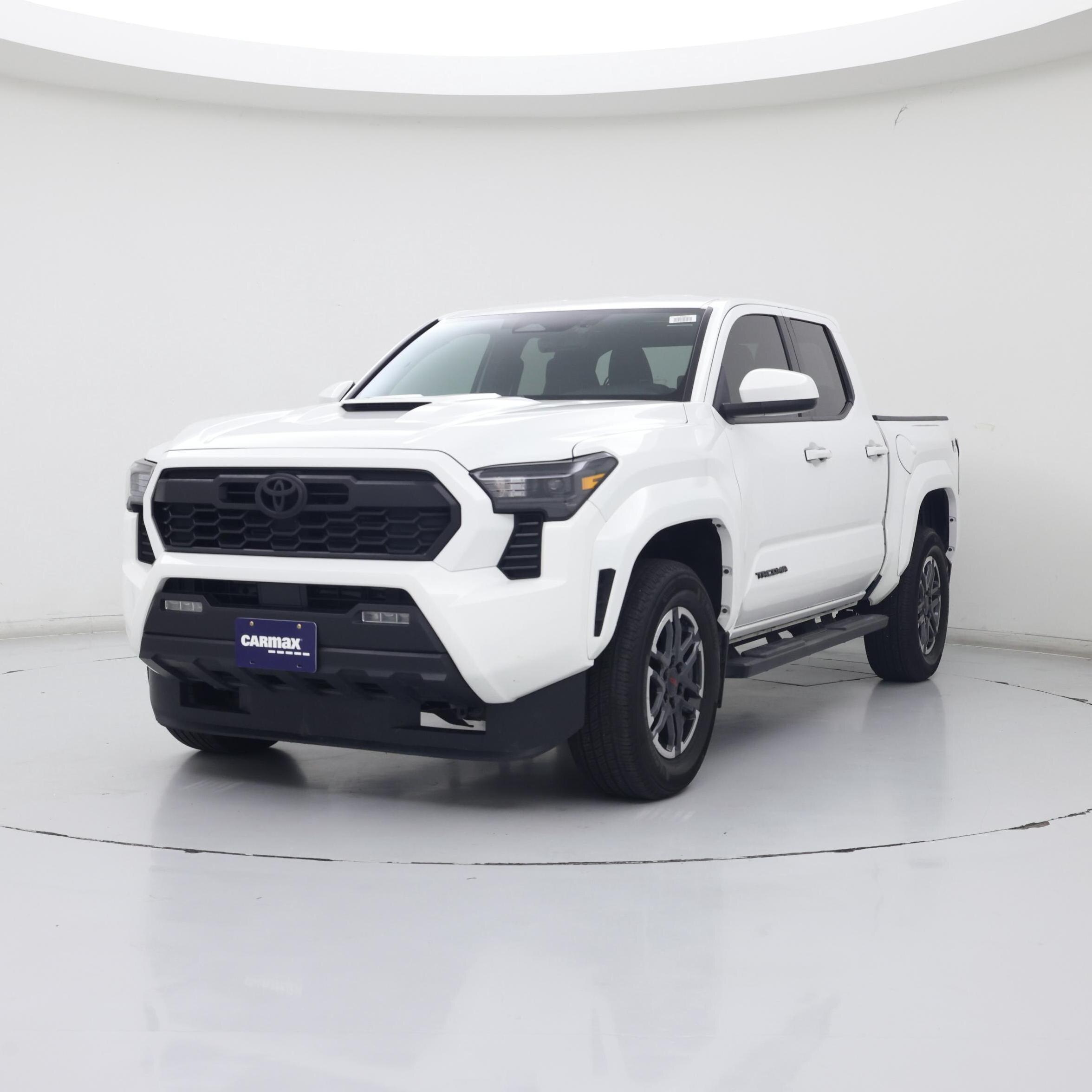 Thumbnail: 2024 Toyota Tacoma - 4