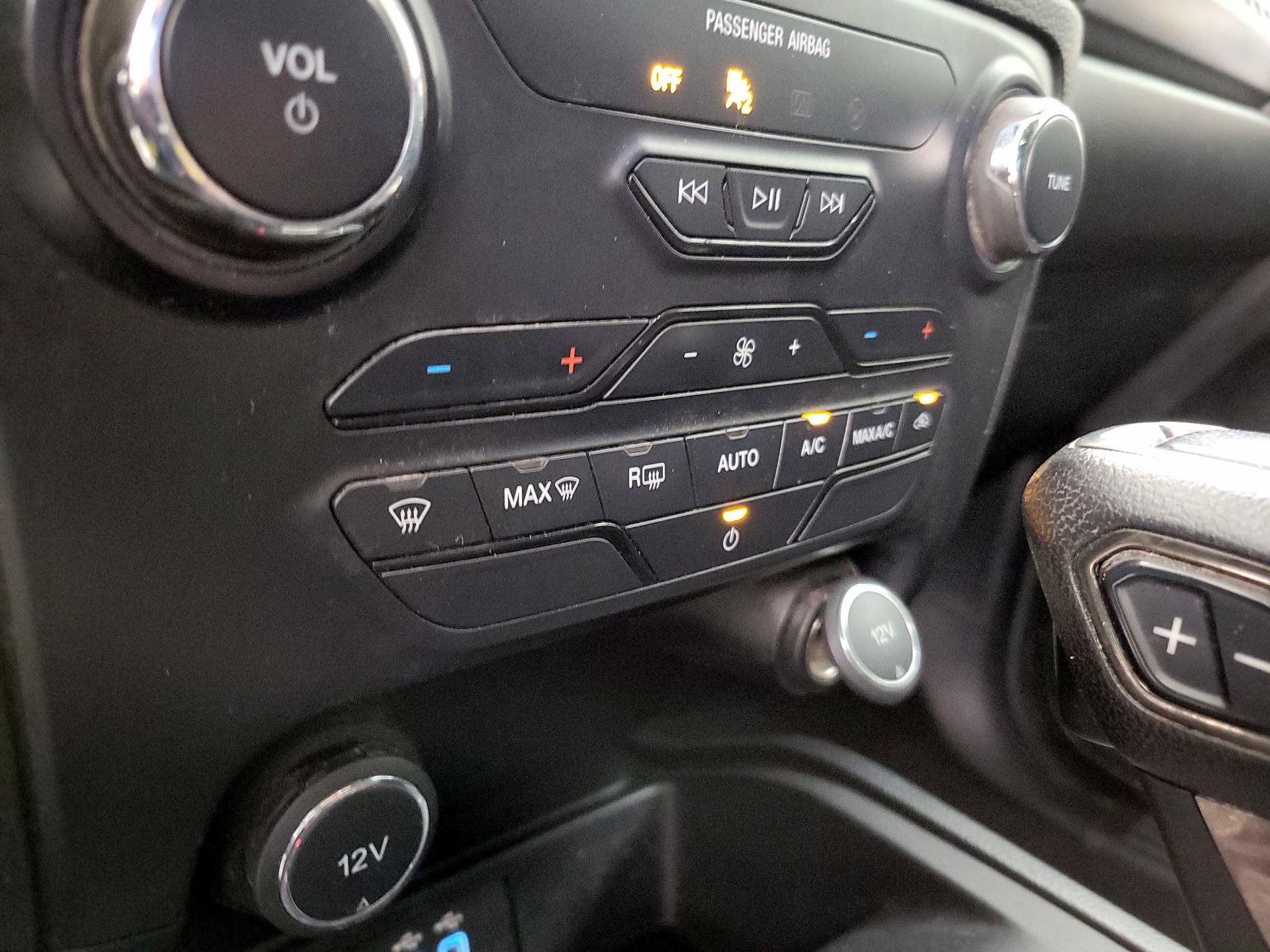 Thumbnail: 2019 Ford Ranger - 16