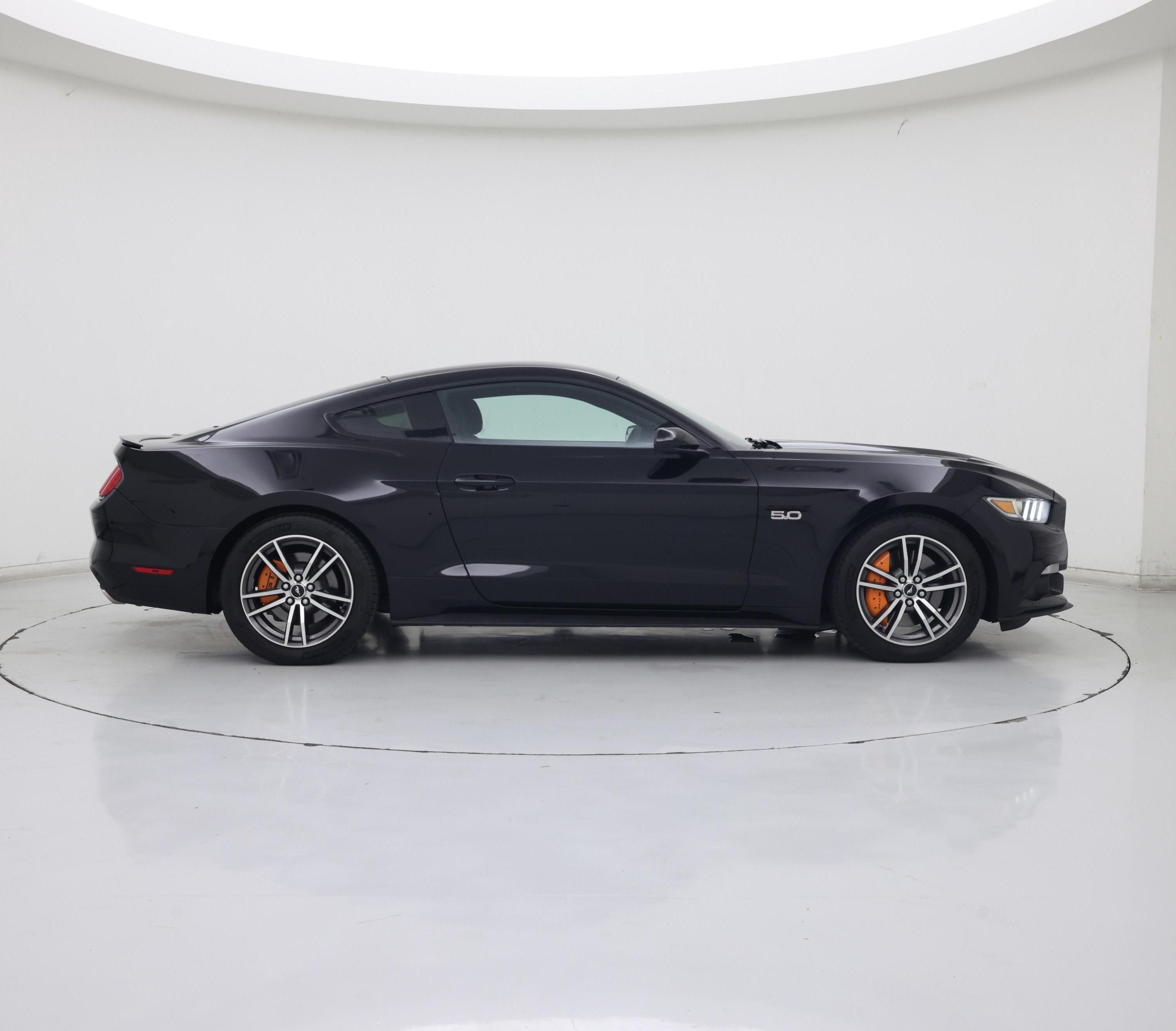 Thumbnail: 2017 Ford Mustang - 7