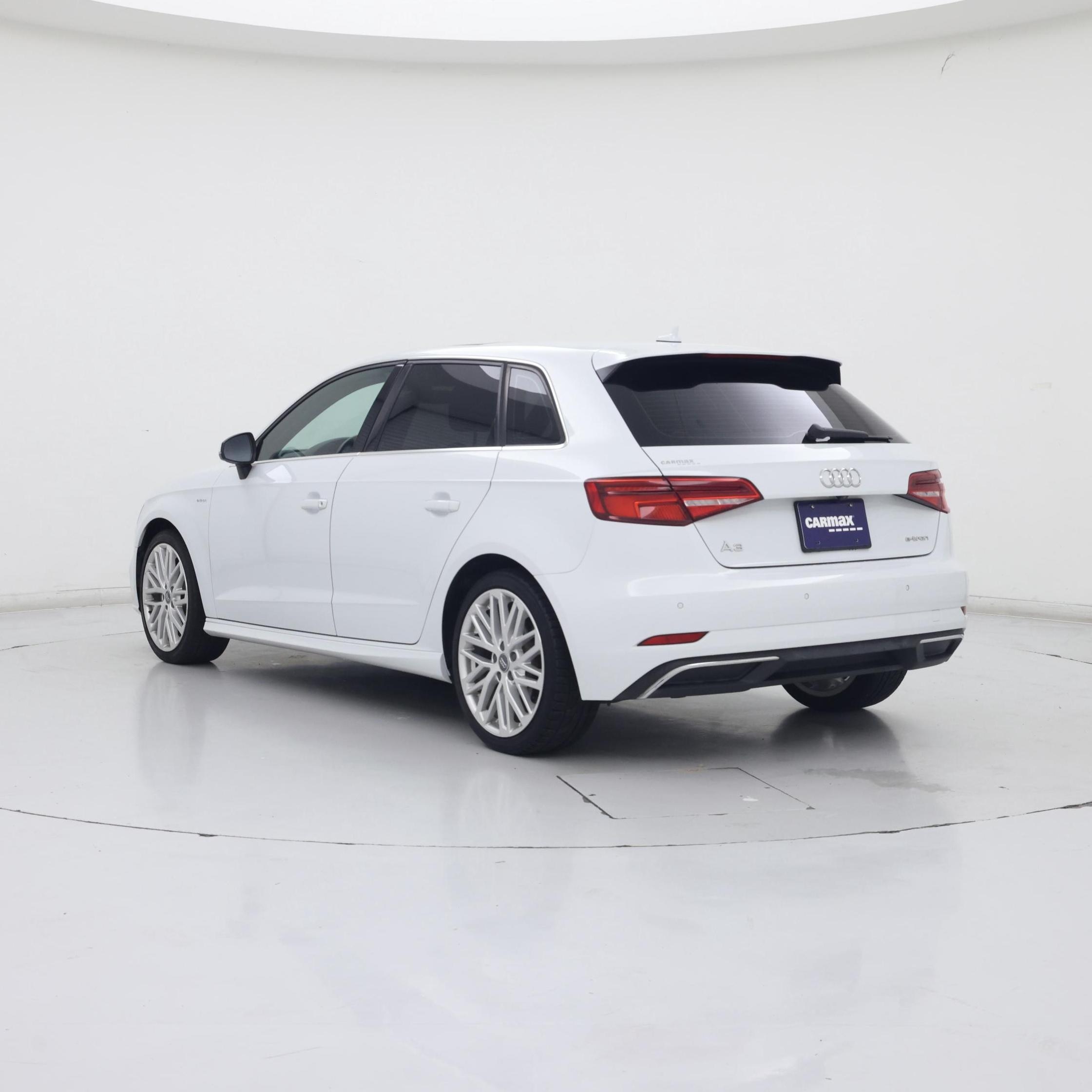 Thumbnail: 2018 Audi A3 - 2