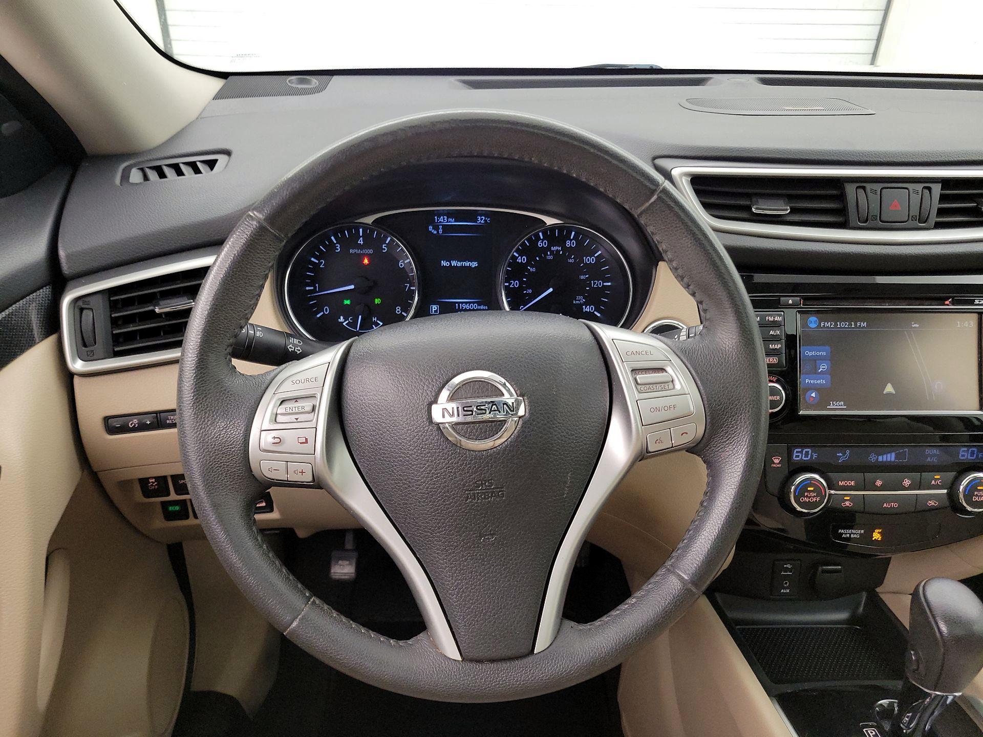 Thumbnail: 2016 Nissan Rogue - 10