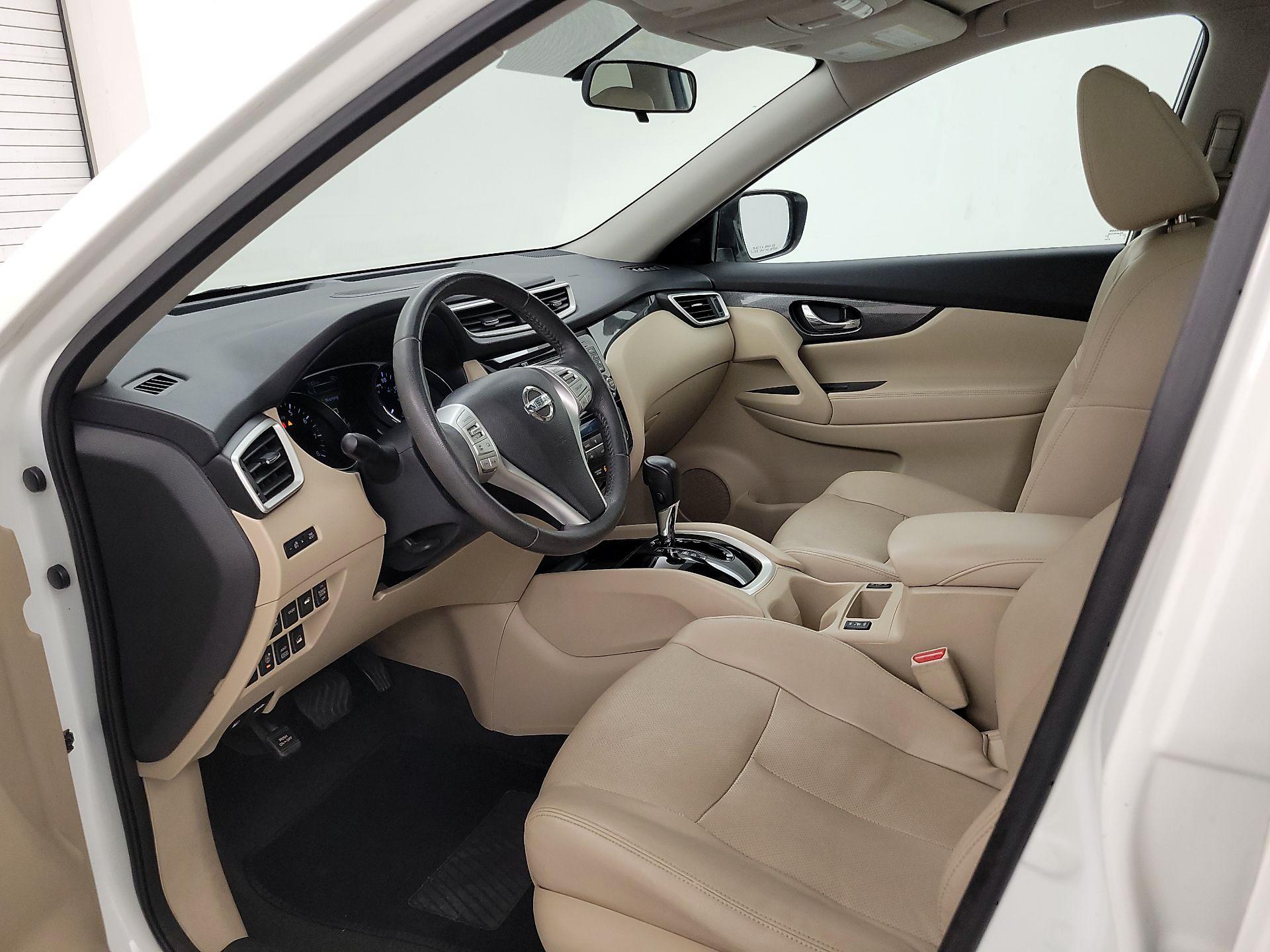 Thumbnail: 2016 Nissan Rogue - 11