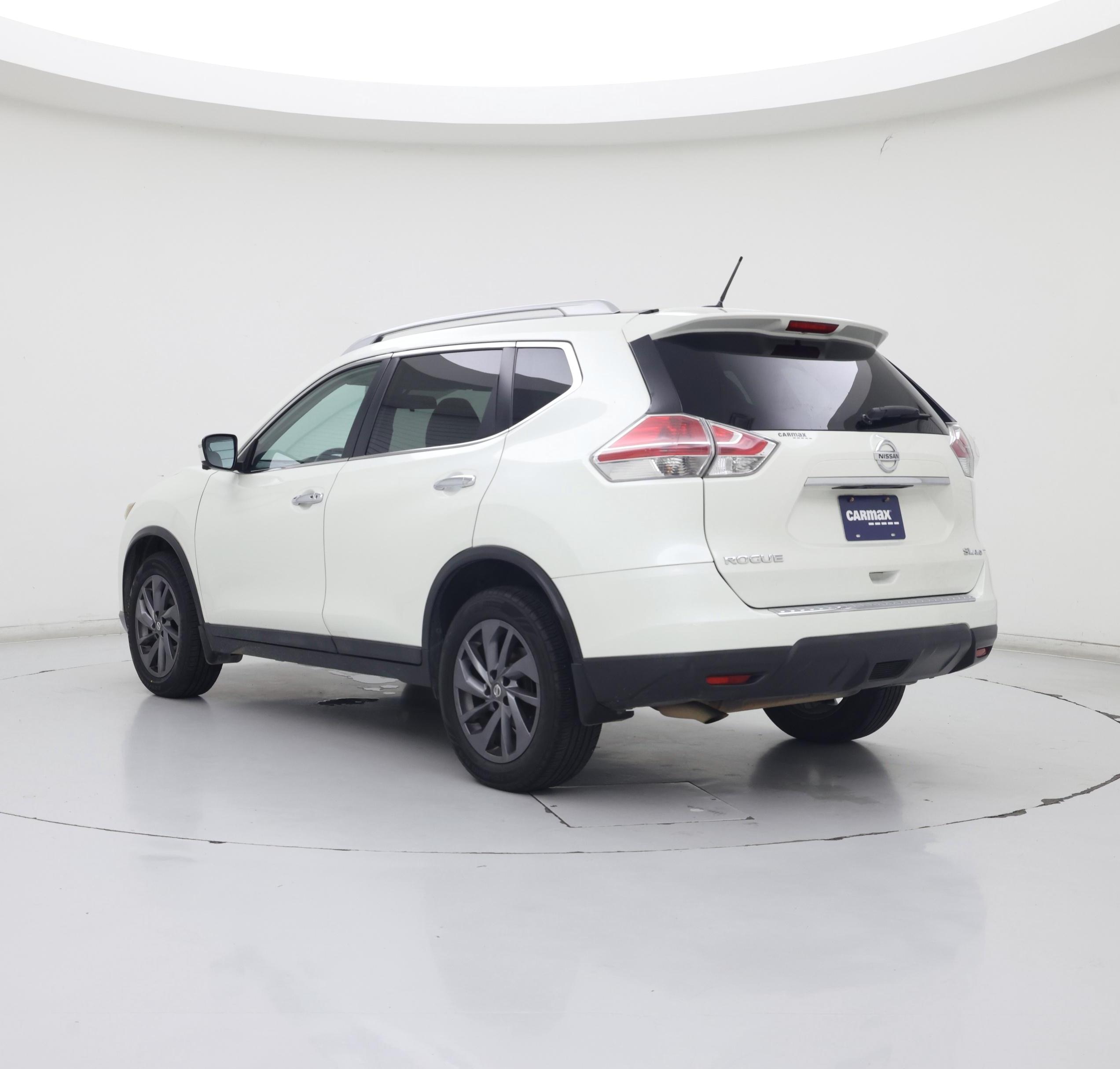 Thumbnail: 2016 Nissan Rogue - 2