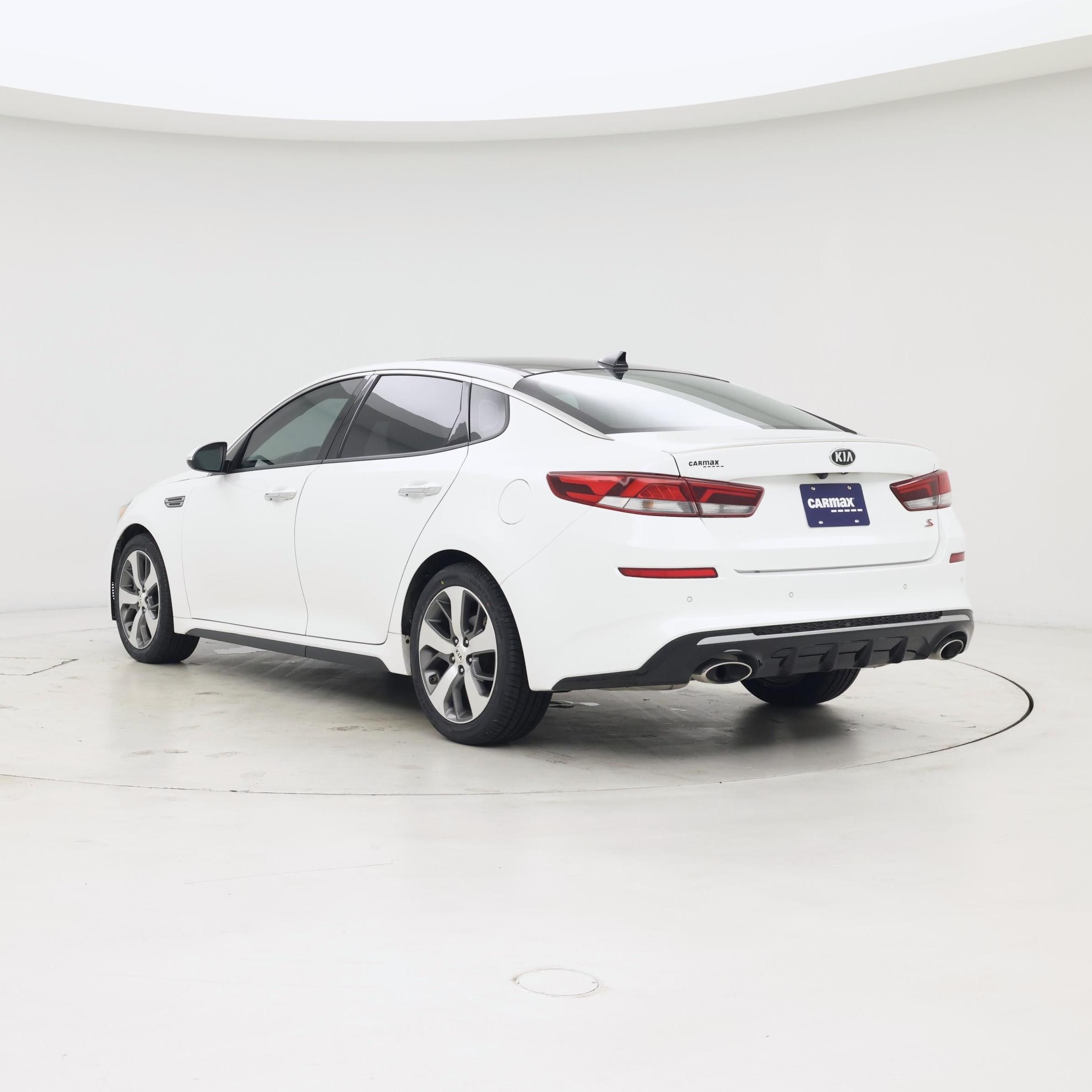 Thumbnail: 2019 Kia Optima - 2