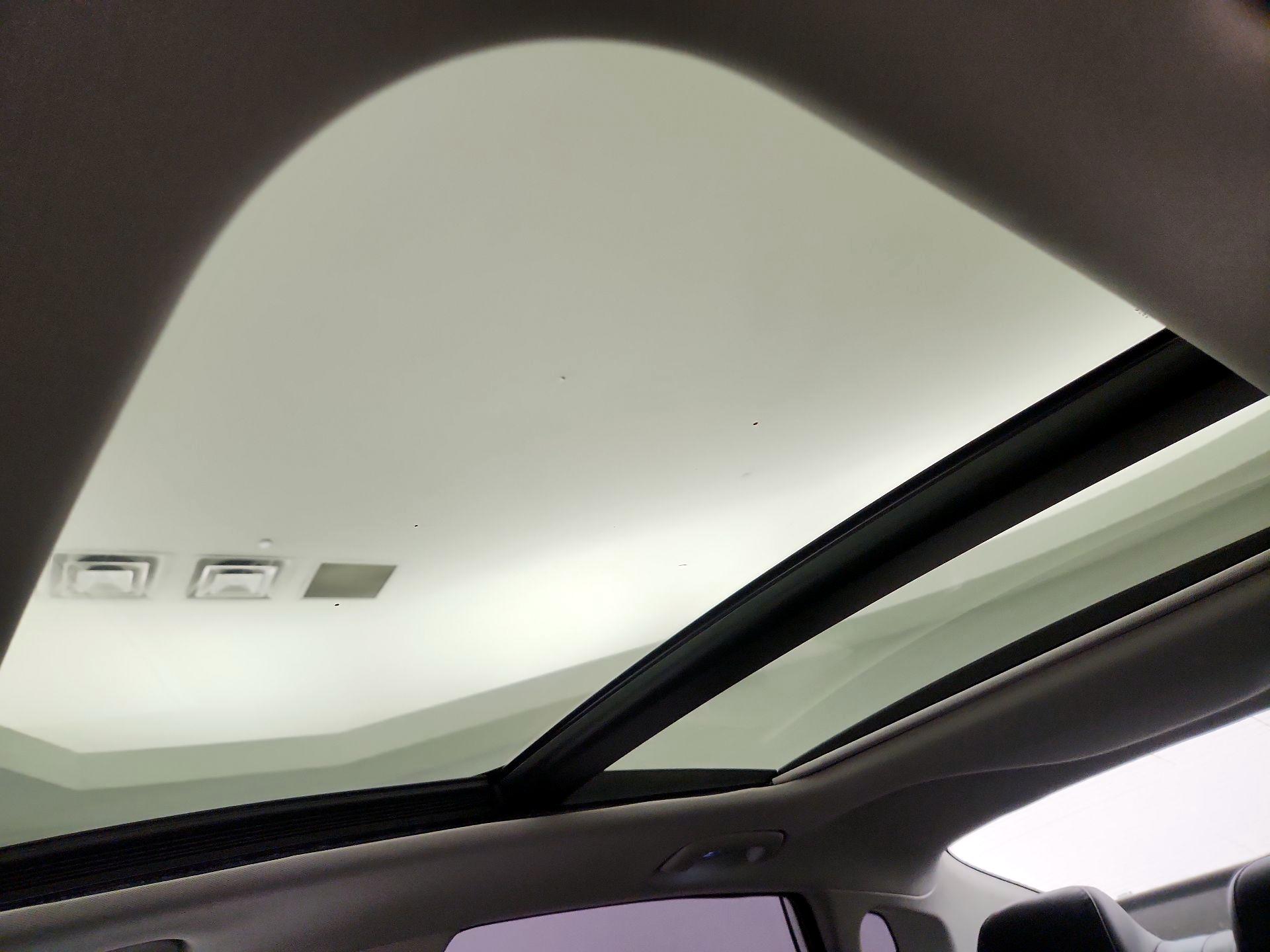 Thumbnail: 2019 Kia Optima - 19
