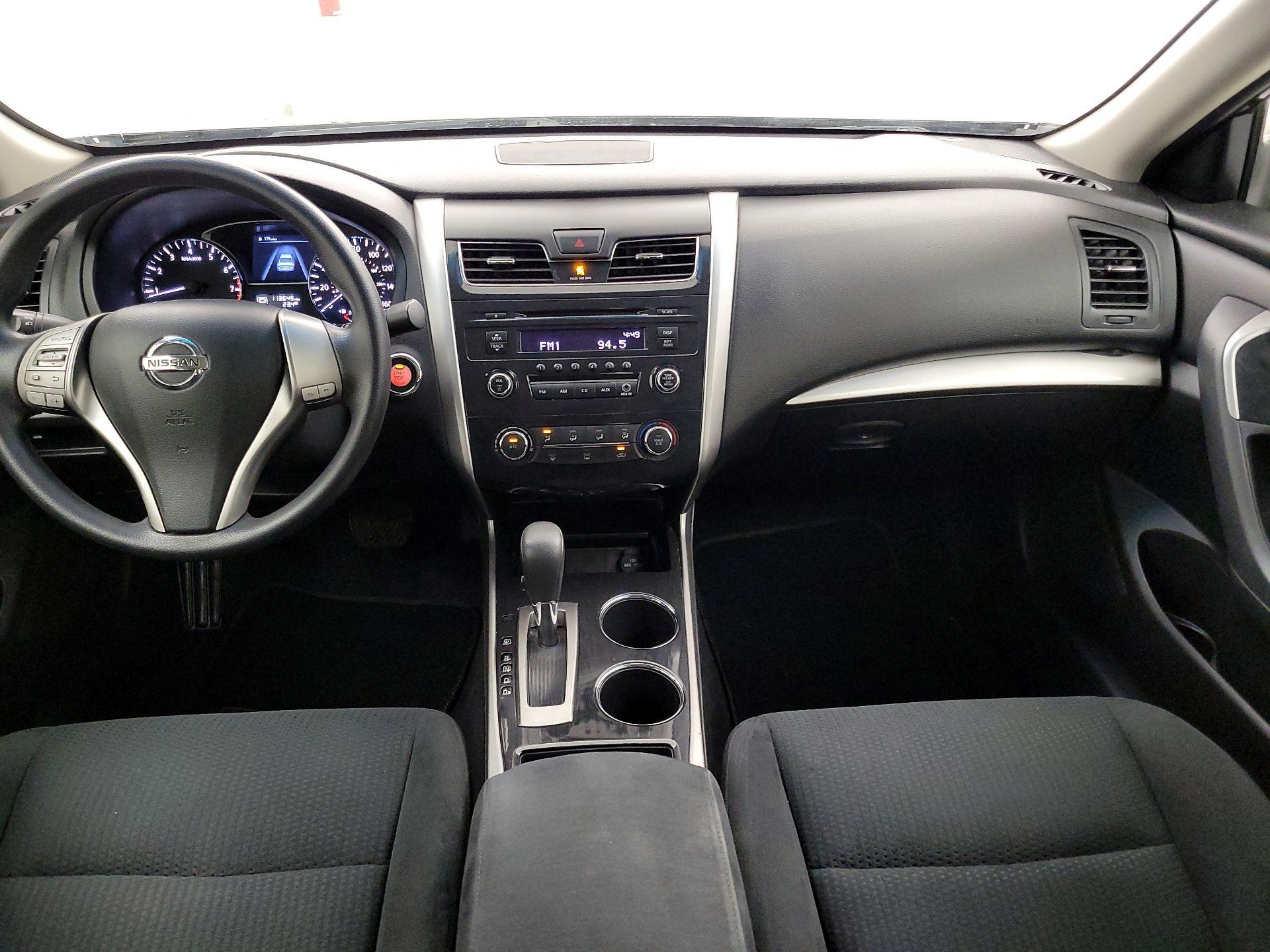 Thumbnail: 2014 Nissan Altima - 9