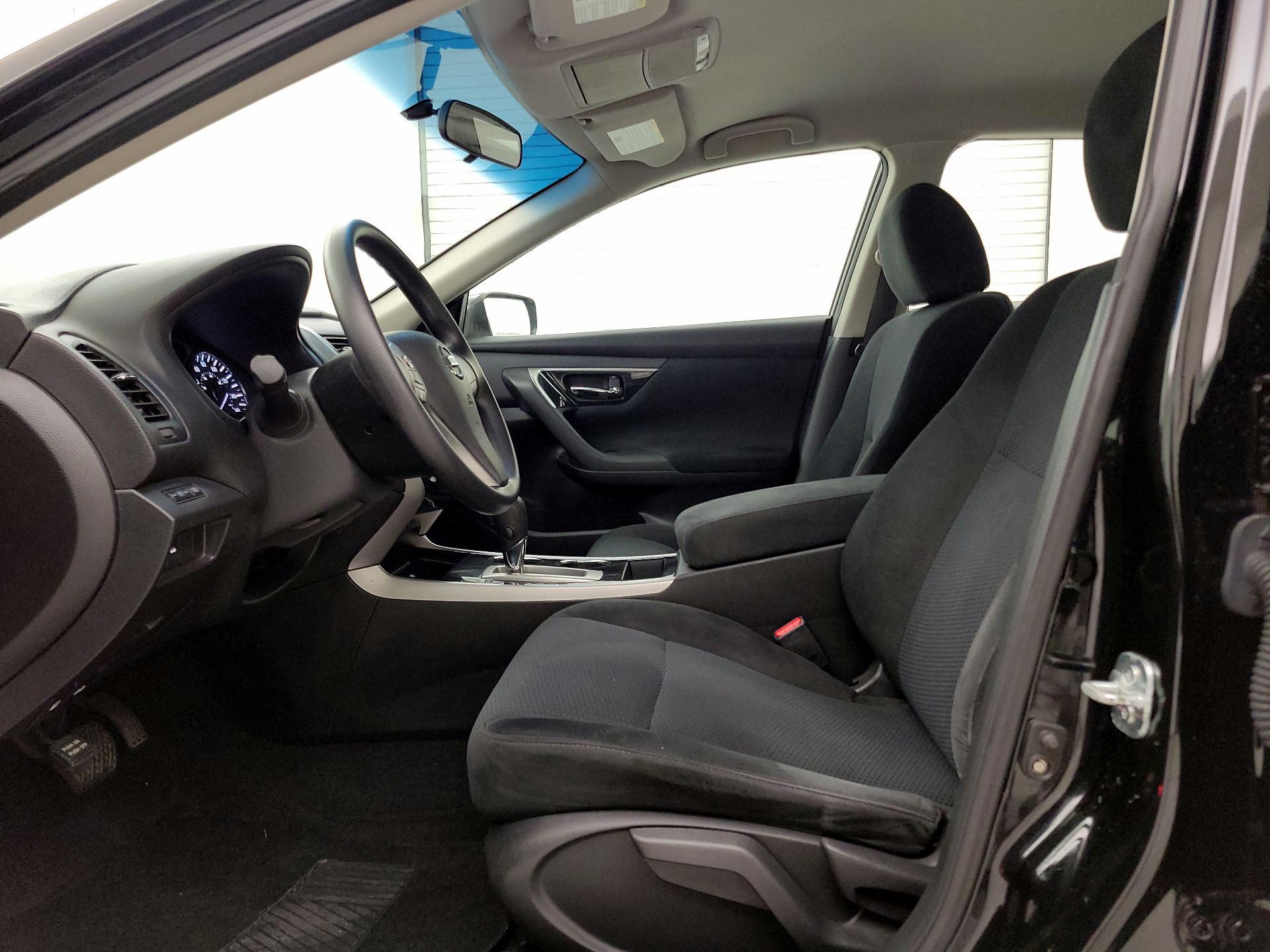 Thumbnail: 2014 Nissan Altima - 11