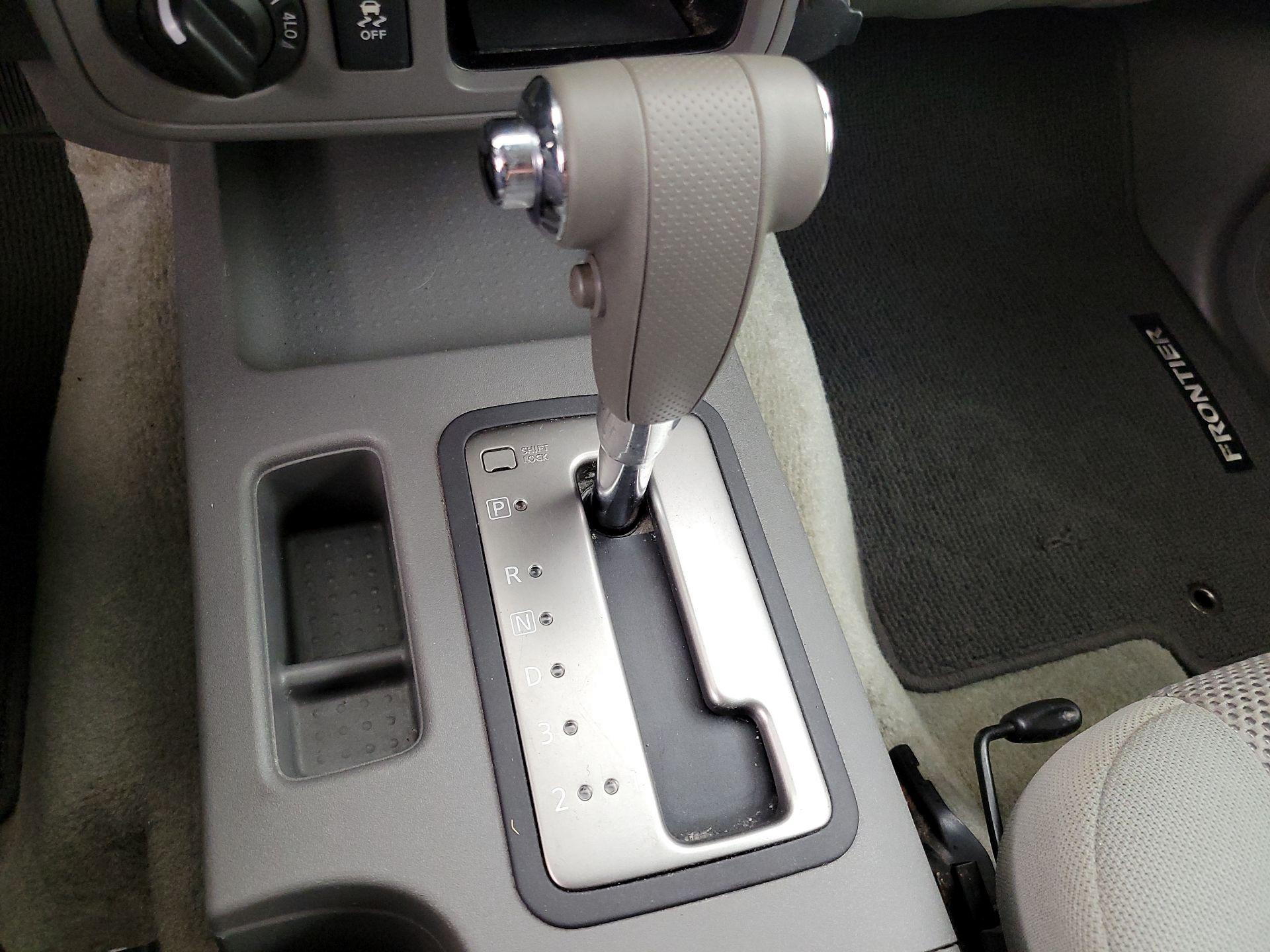 Thumbnail: 2016 Nissan Frontier - 16