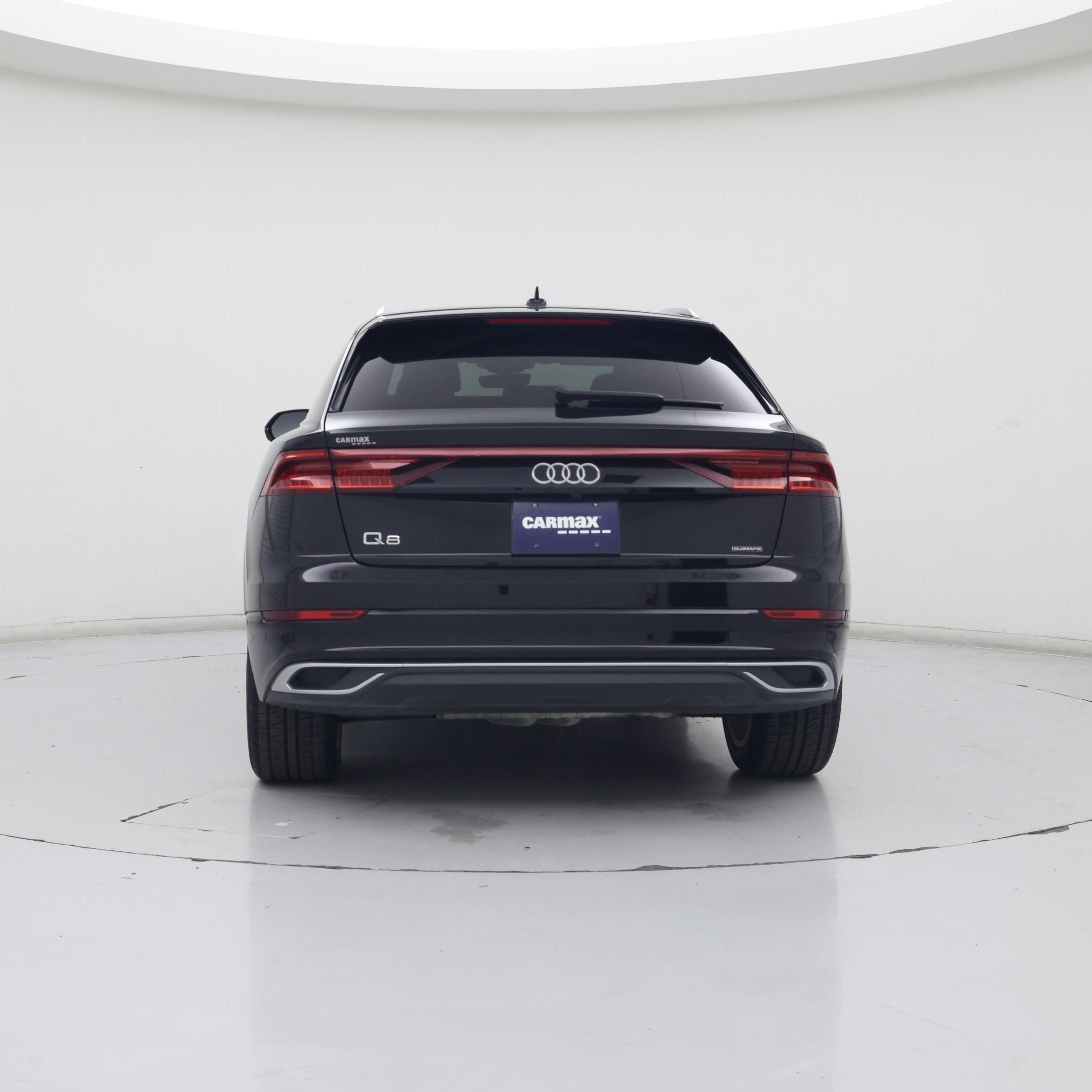 Thumbnail: 2022 Audi Q8 - 6