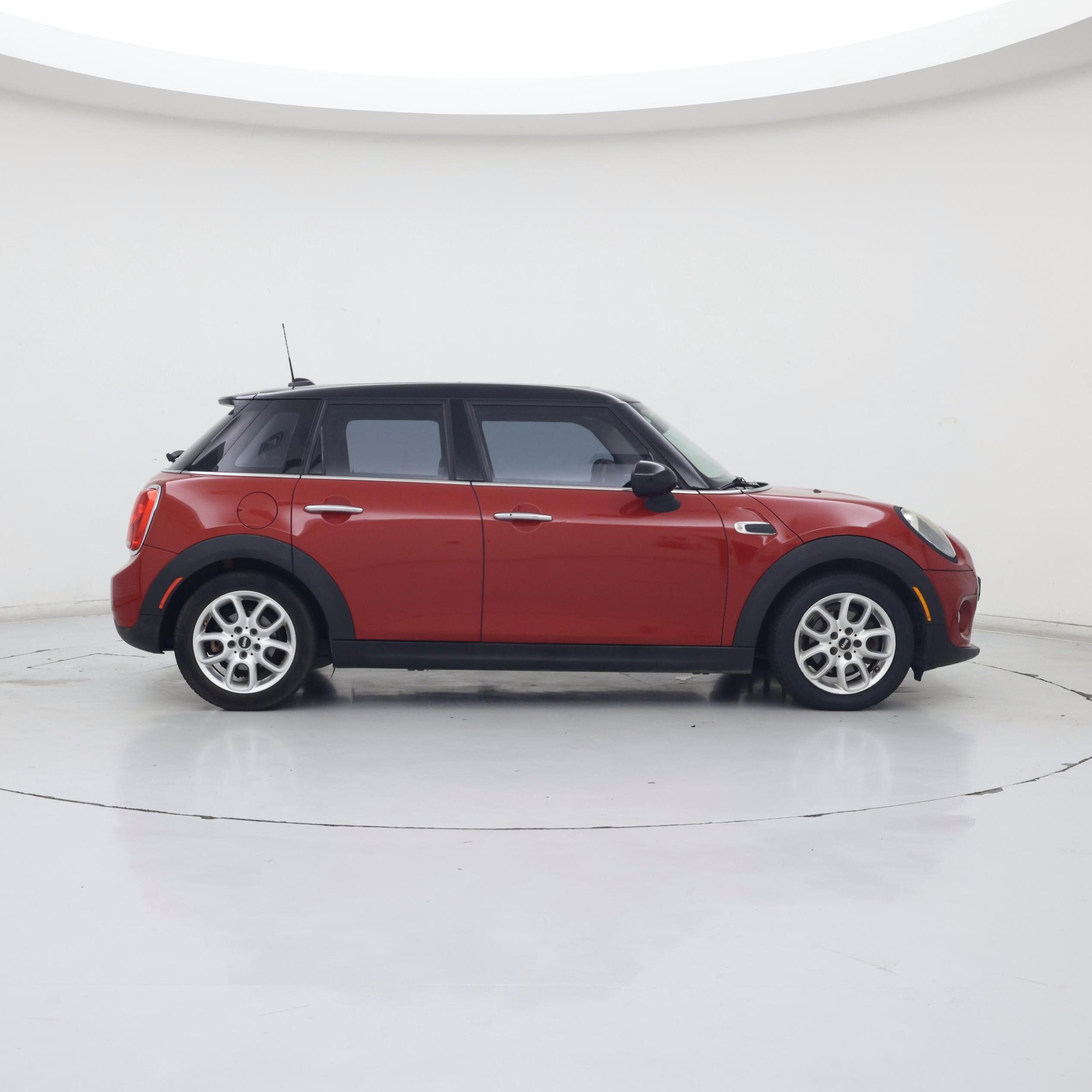 Thumbnail: 2016 MINI Cooper Hardtop - 7