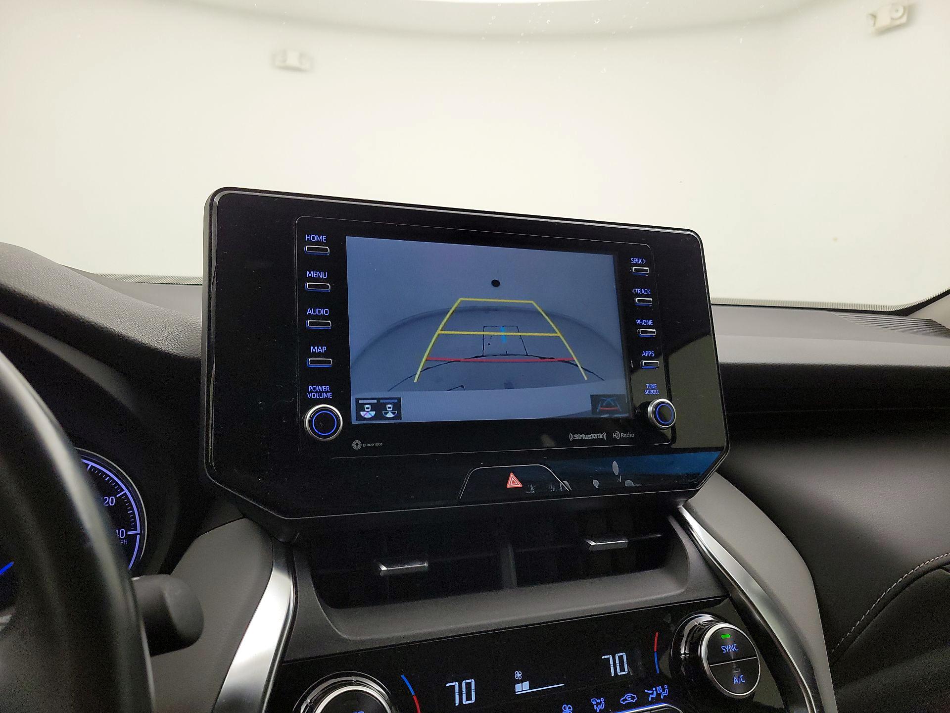 Thumbnail: 2021 Toyota Venza - 14