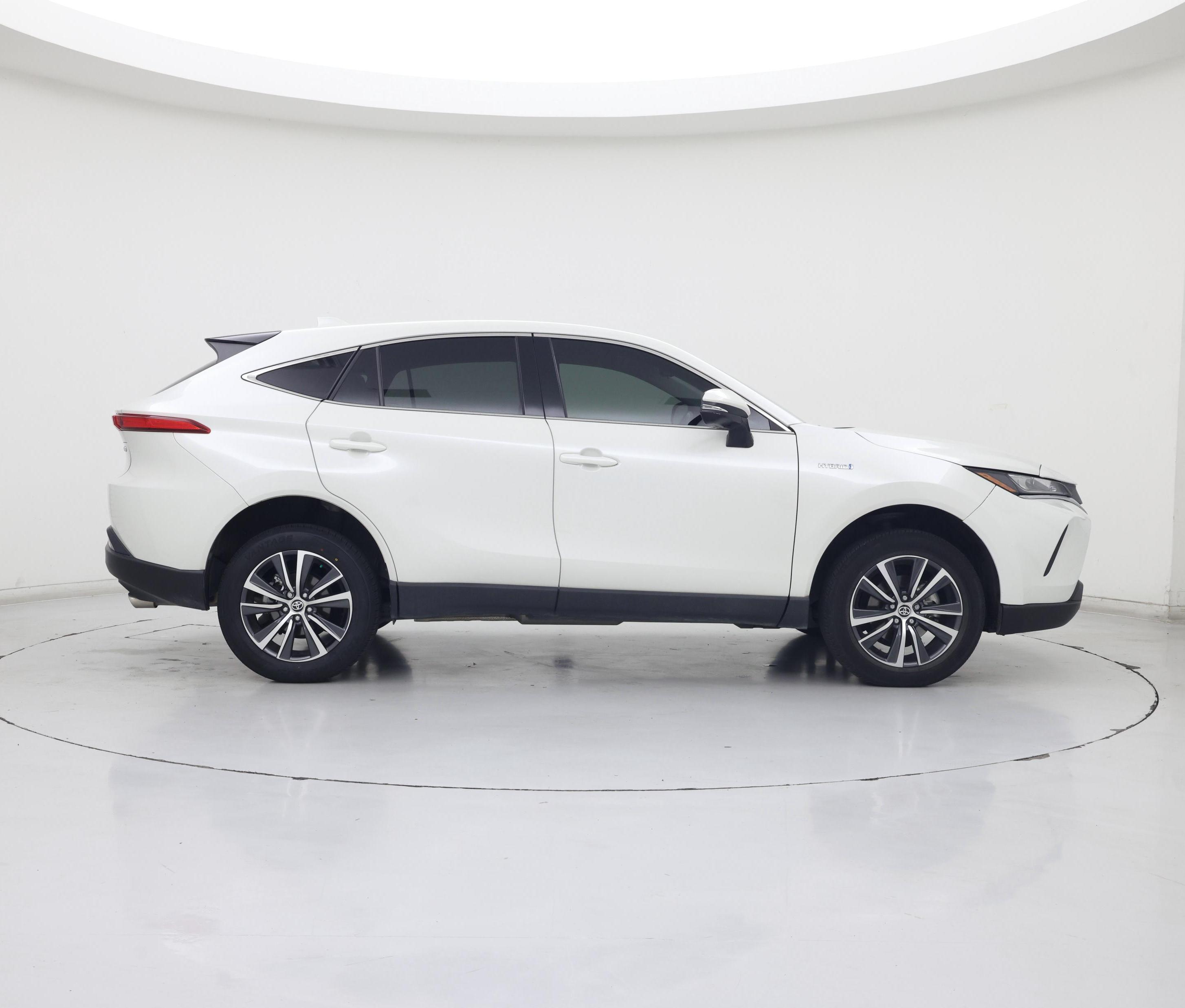 Thumbnail: 2021 Toyota Venza - 7