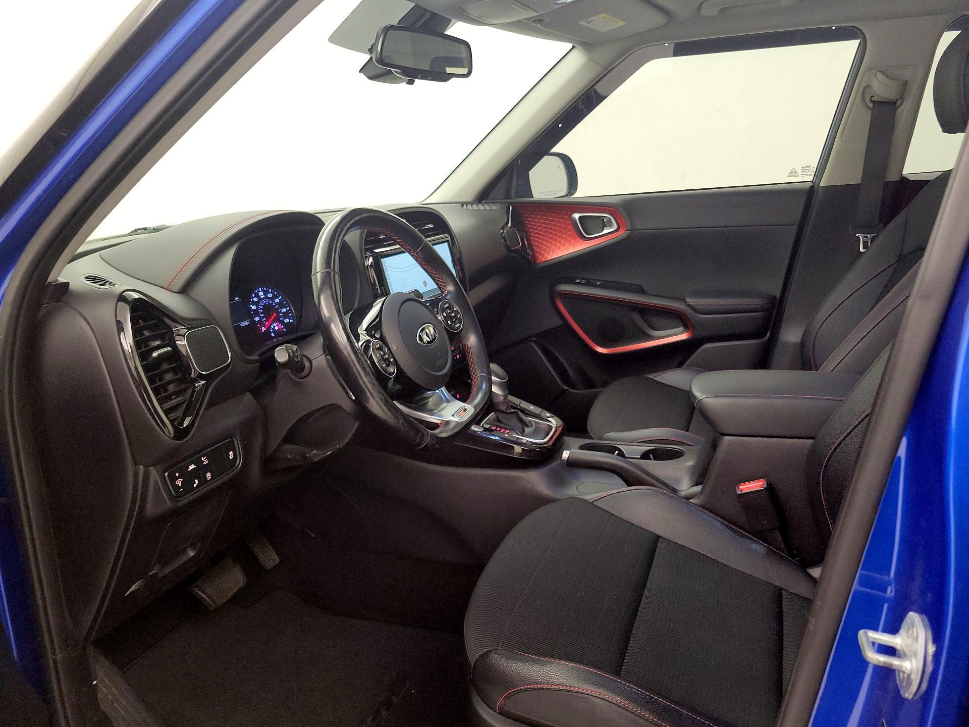 Thumbnail: 2020 Kia Soul - 11