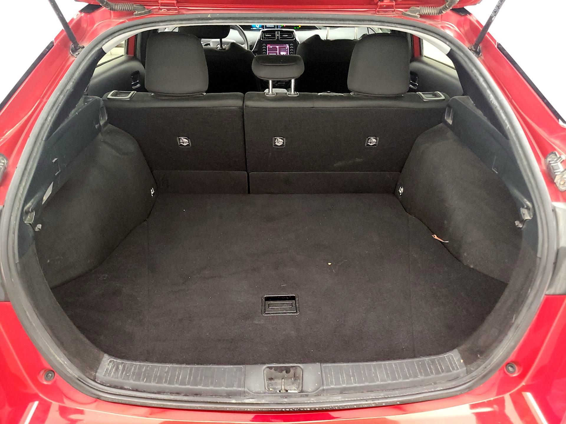 Thumbnail: 2022 Toyota Prius - 19